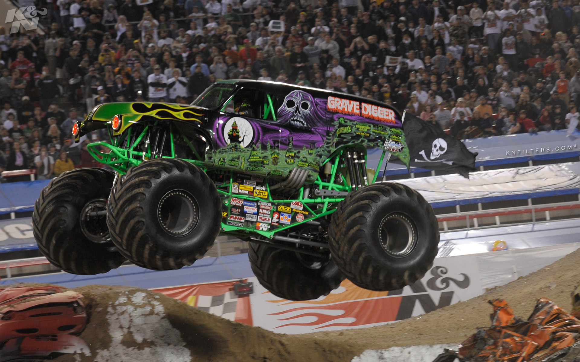 the-history-of-the-grave-digger-monster-truck-the-news-wheel