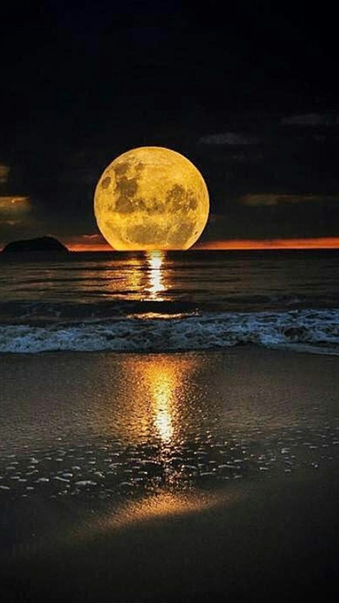 Beach Moon Wallpaper (47+ images)