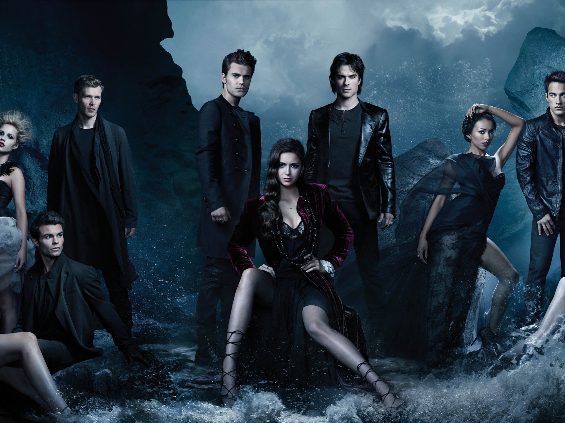Vampire Diaries Wallpaper Damon And Elena 74 Images
