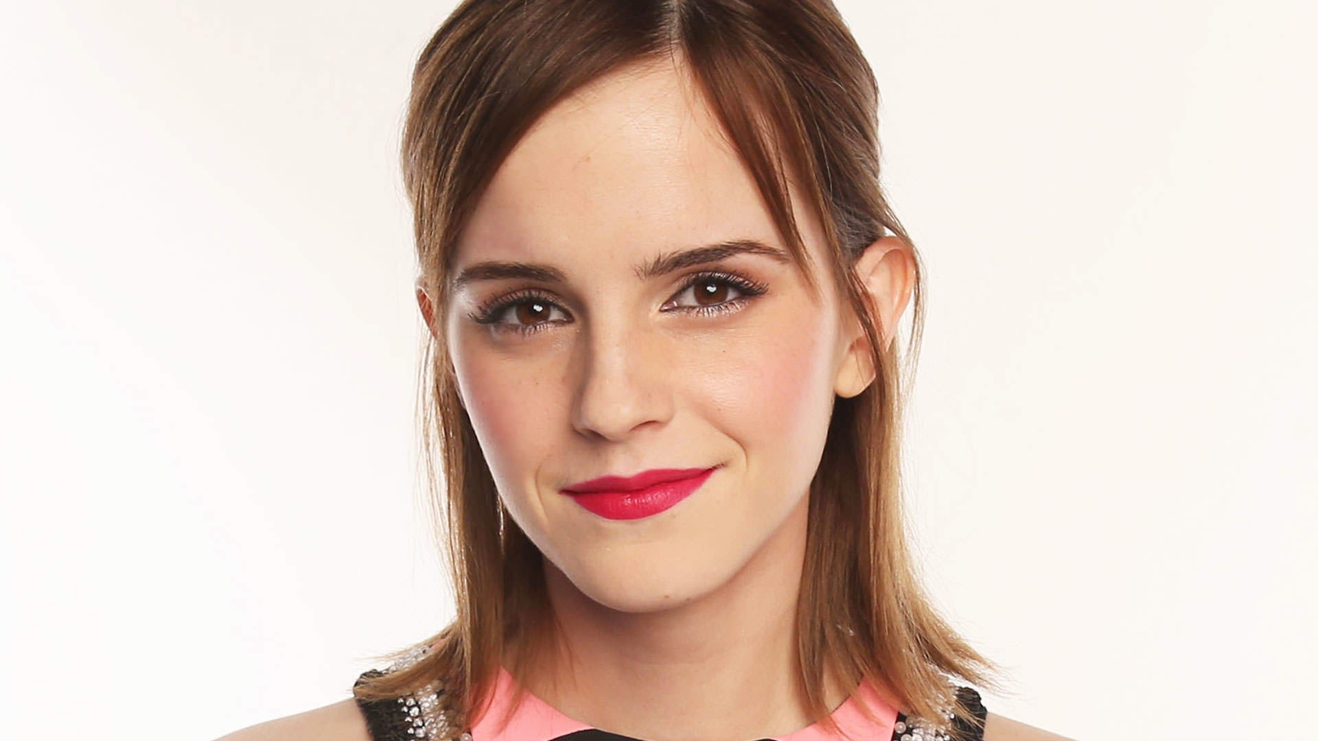 Emma Watson Wallpaper HD widescreen 