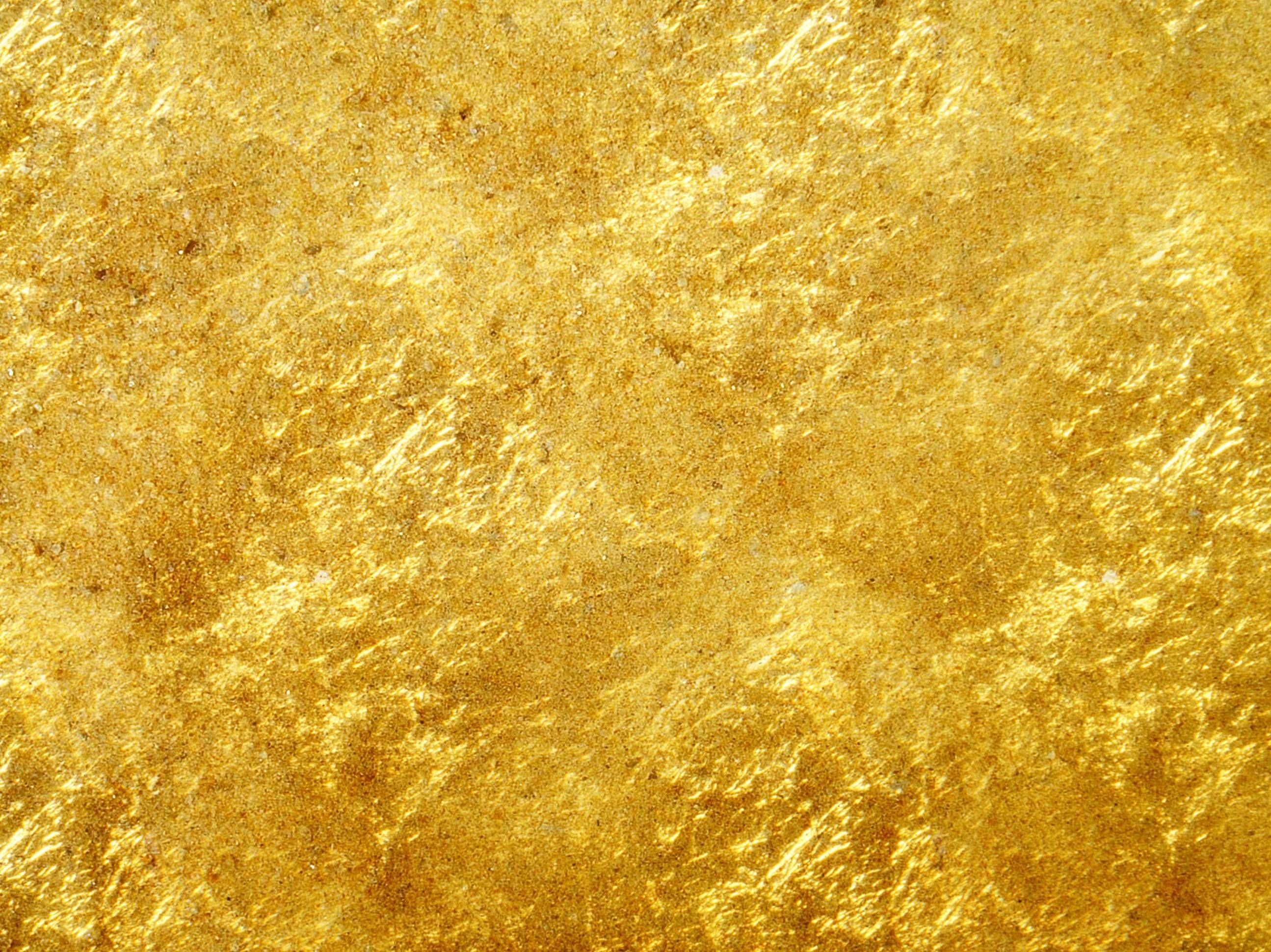 gold leaf wallpaper living room