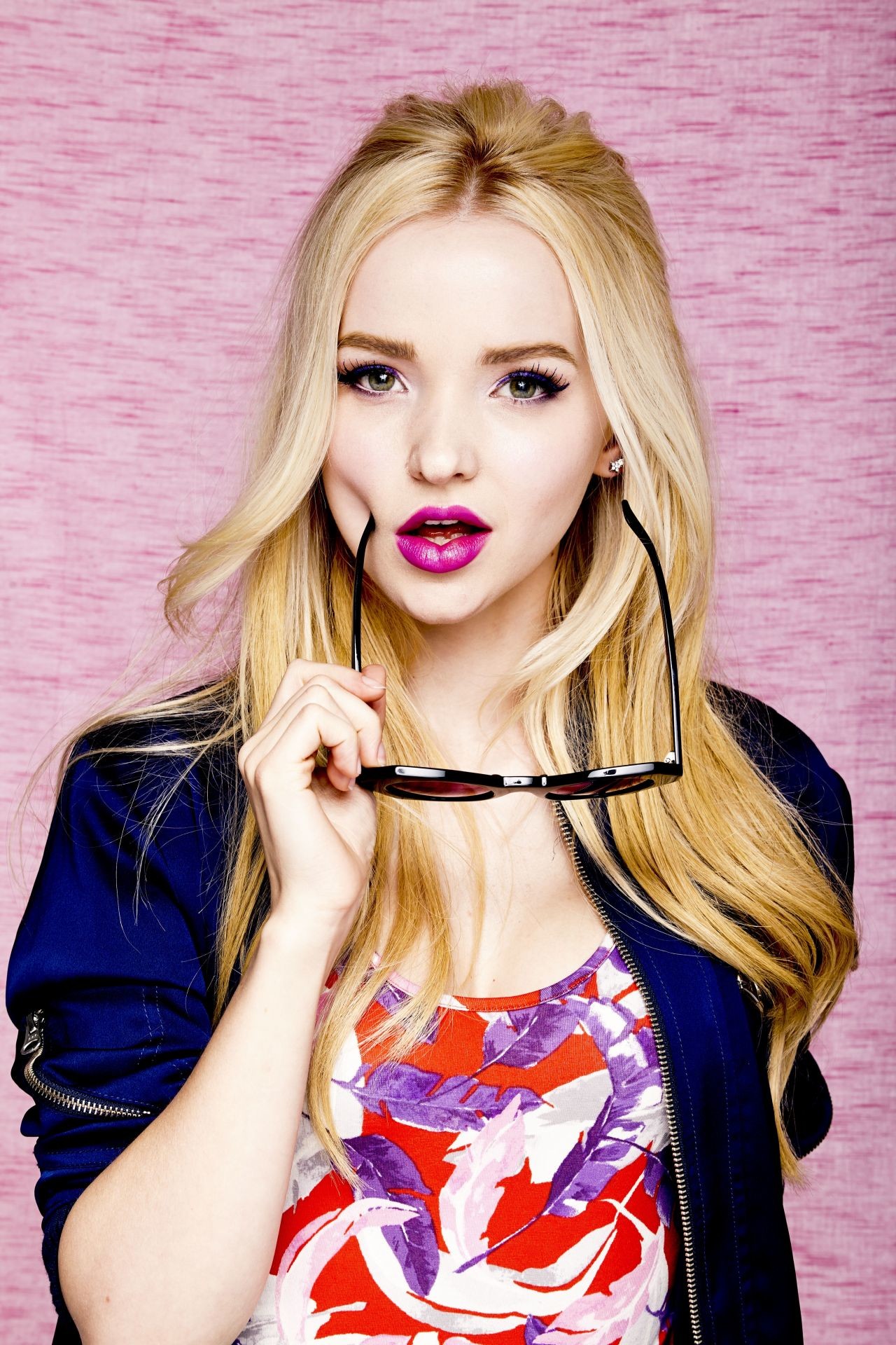 Dove Cameron Wallpapers 73 Images