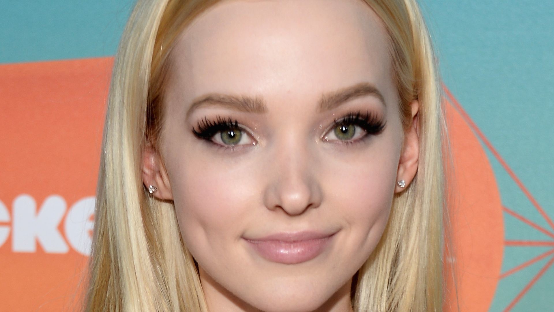 Dove Cameron Wallpapers 73 Images