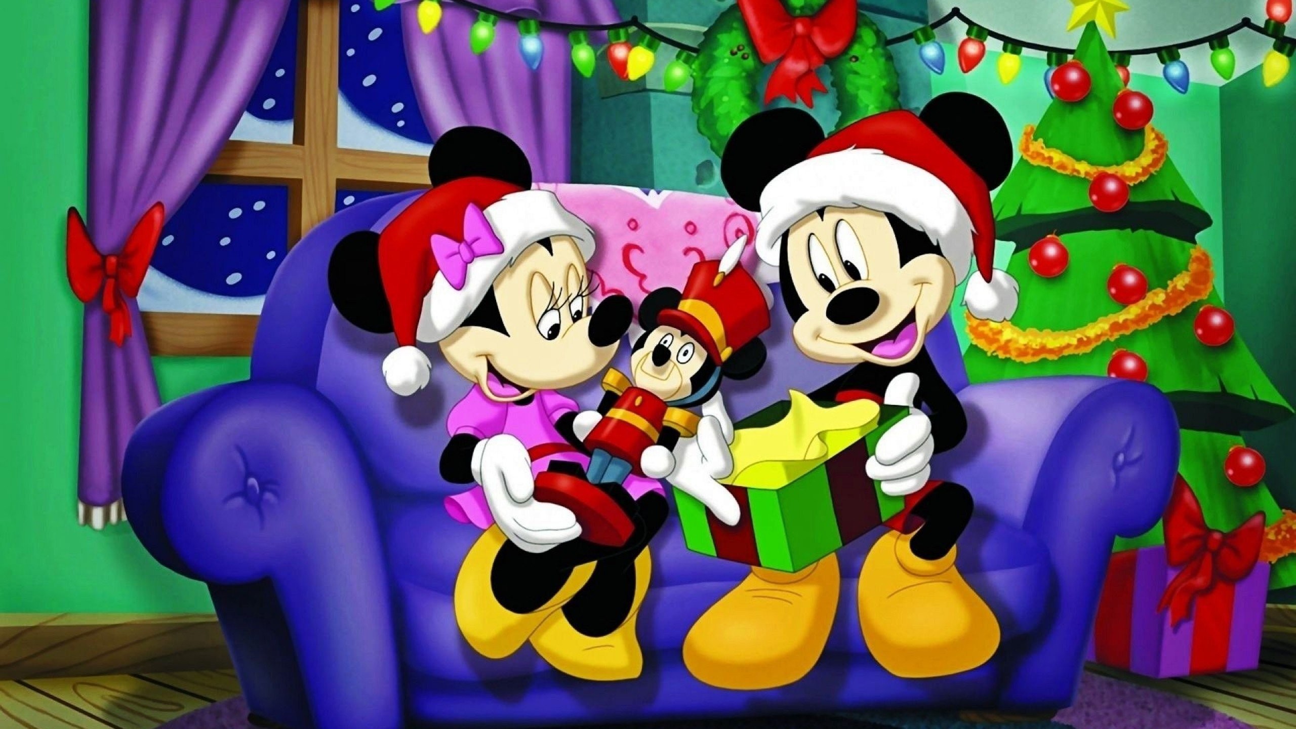 2560x1440 Mickey Mouse And Minnie Christmas 759076