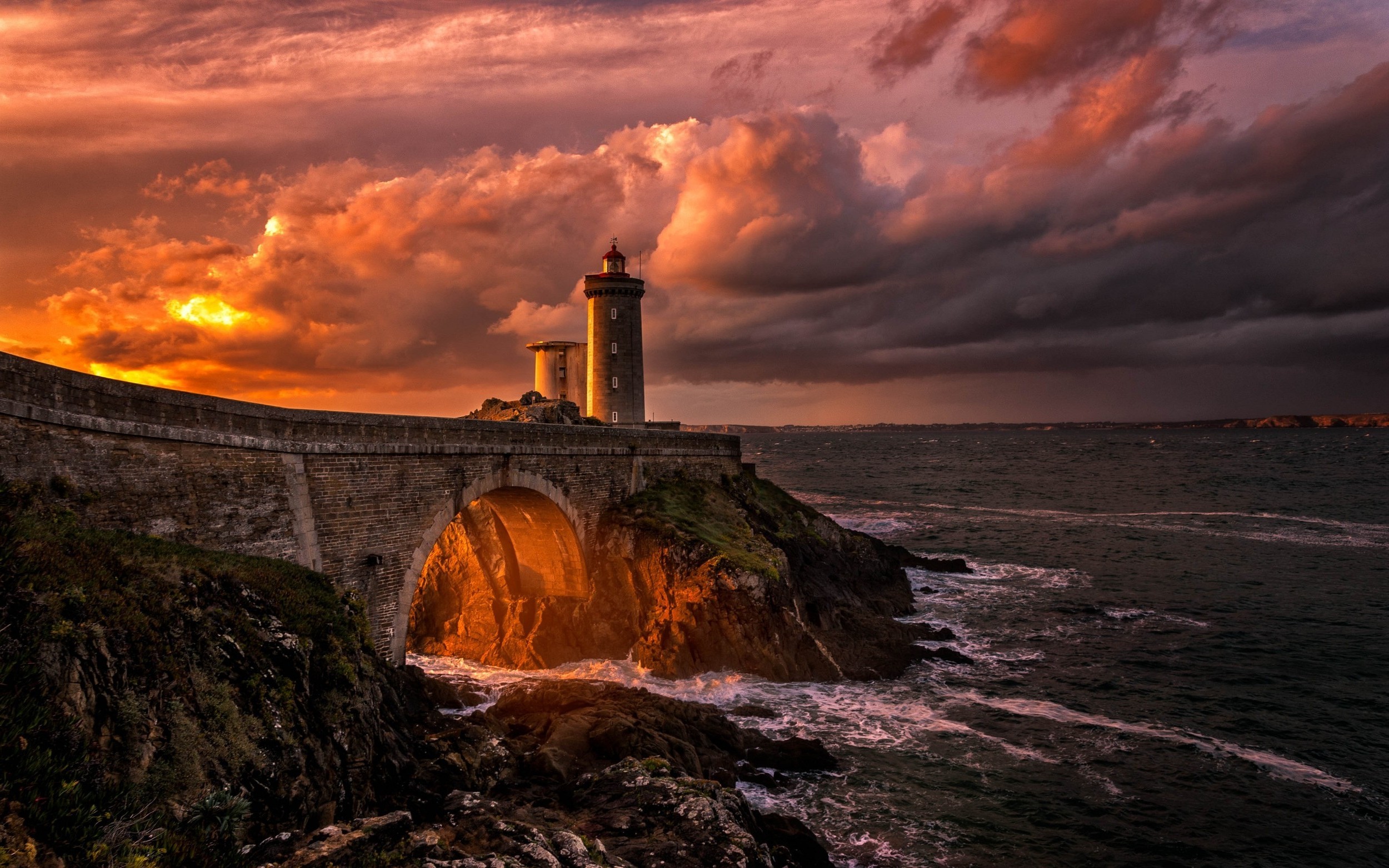 2500x1563 Lighthouse at Sunset HD Wallpaper | Background Image |  |  ID:826109 - Wallpaper Abyss