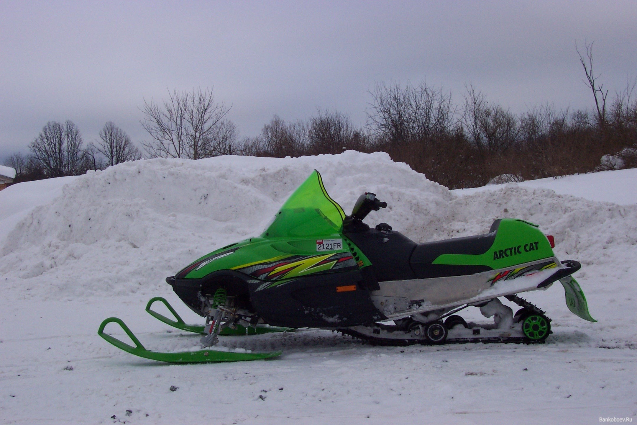 2160x1440  High Quality snowmobile