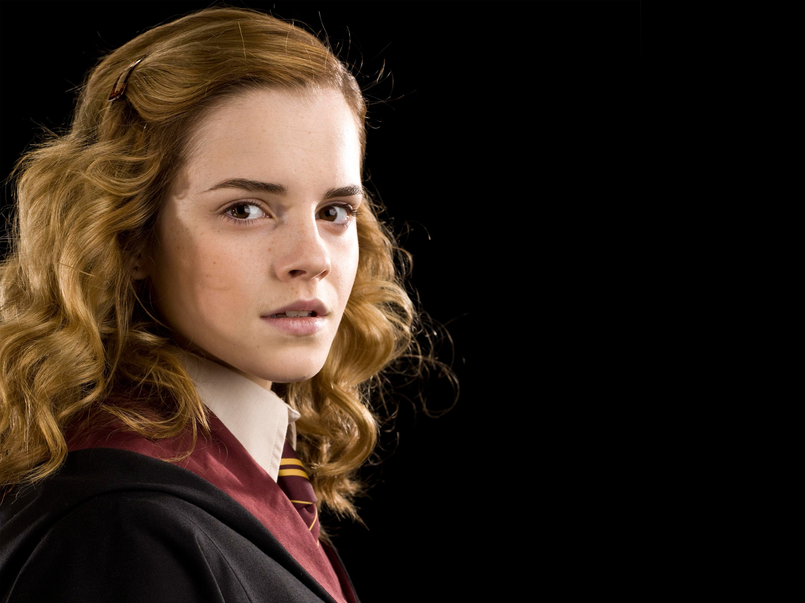 2560x1920 Emma Watson Hermione Granger Â· HD Wallpaper | Background ID:85428