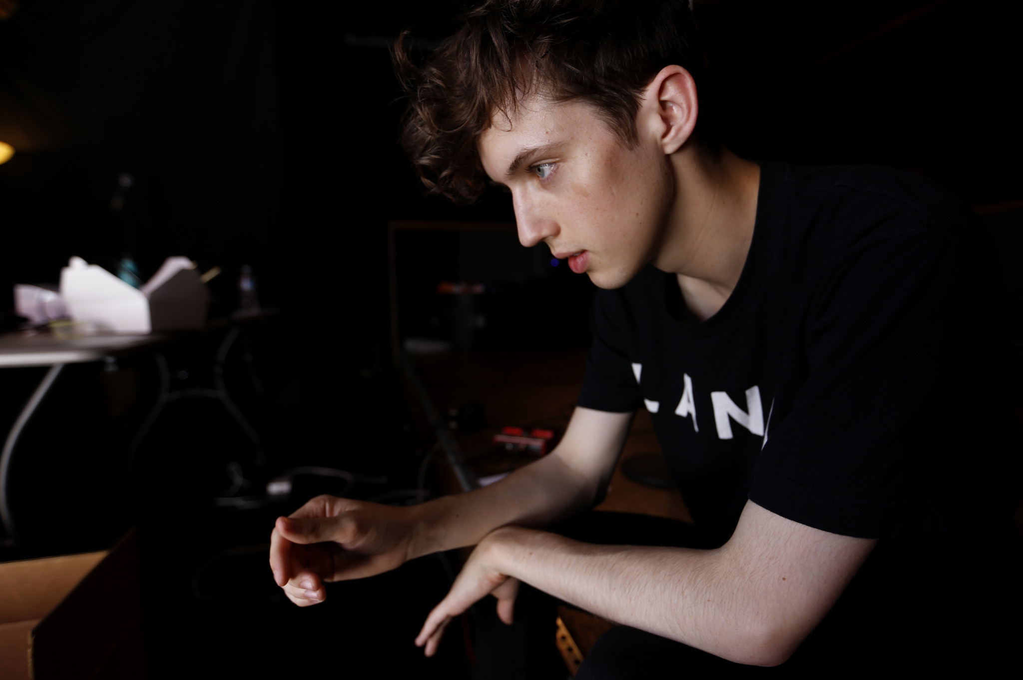2048x1361 YouTube star Troye Sivan hits L.A. on tour, a step closer to pop-radio  dream - LA Times
