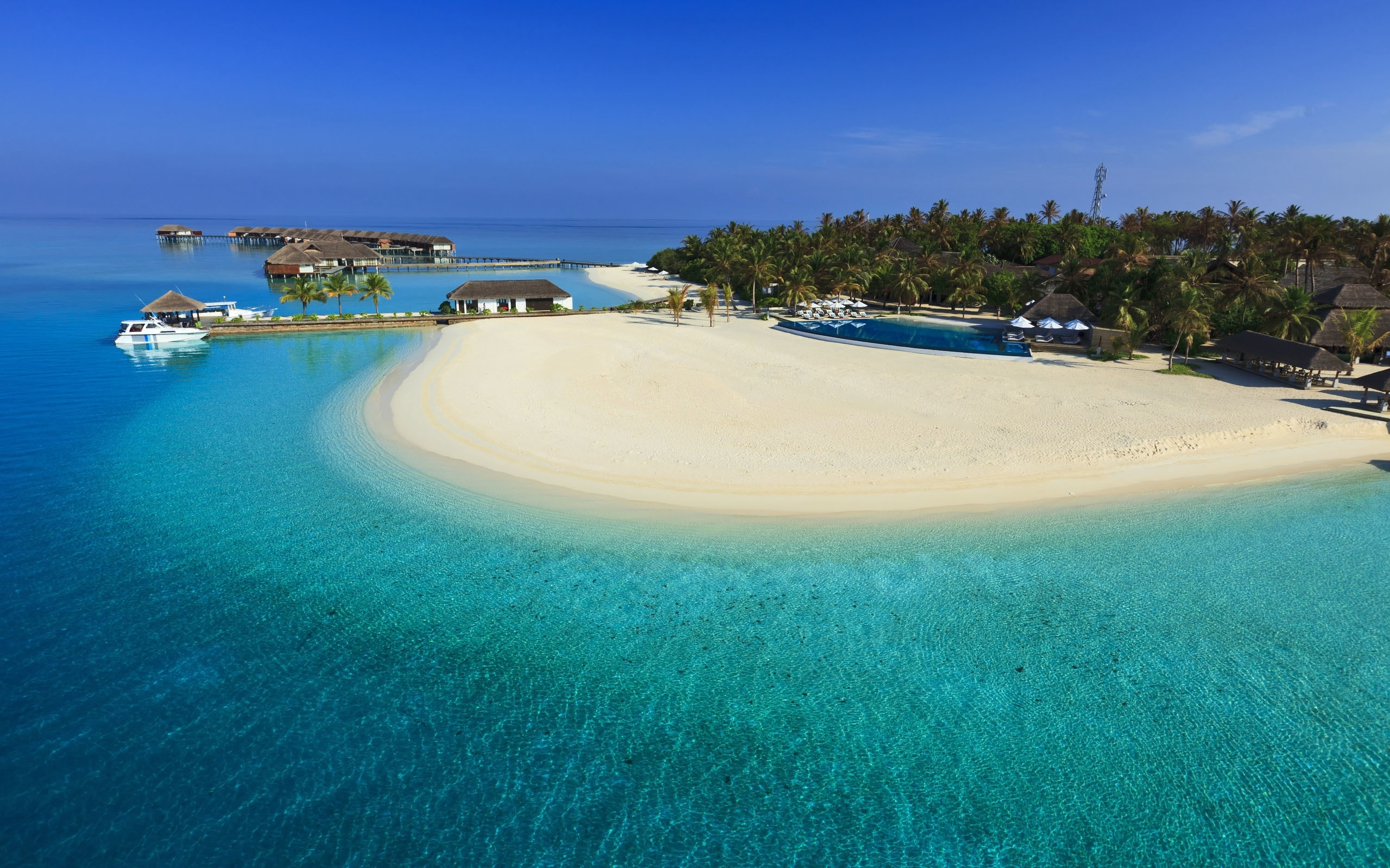 2560x1600 Explore Beautiful Beach, Beautiful Places, and more! Maldives Luxury Resort  Iphone Panoramic Wallpaper HD Pic