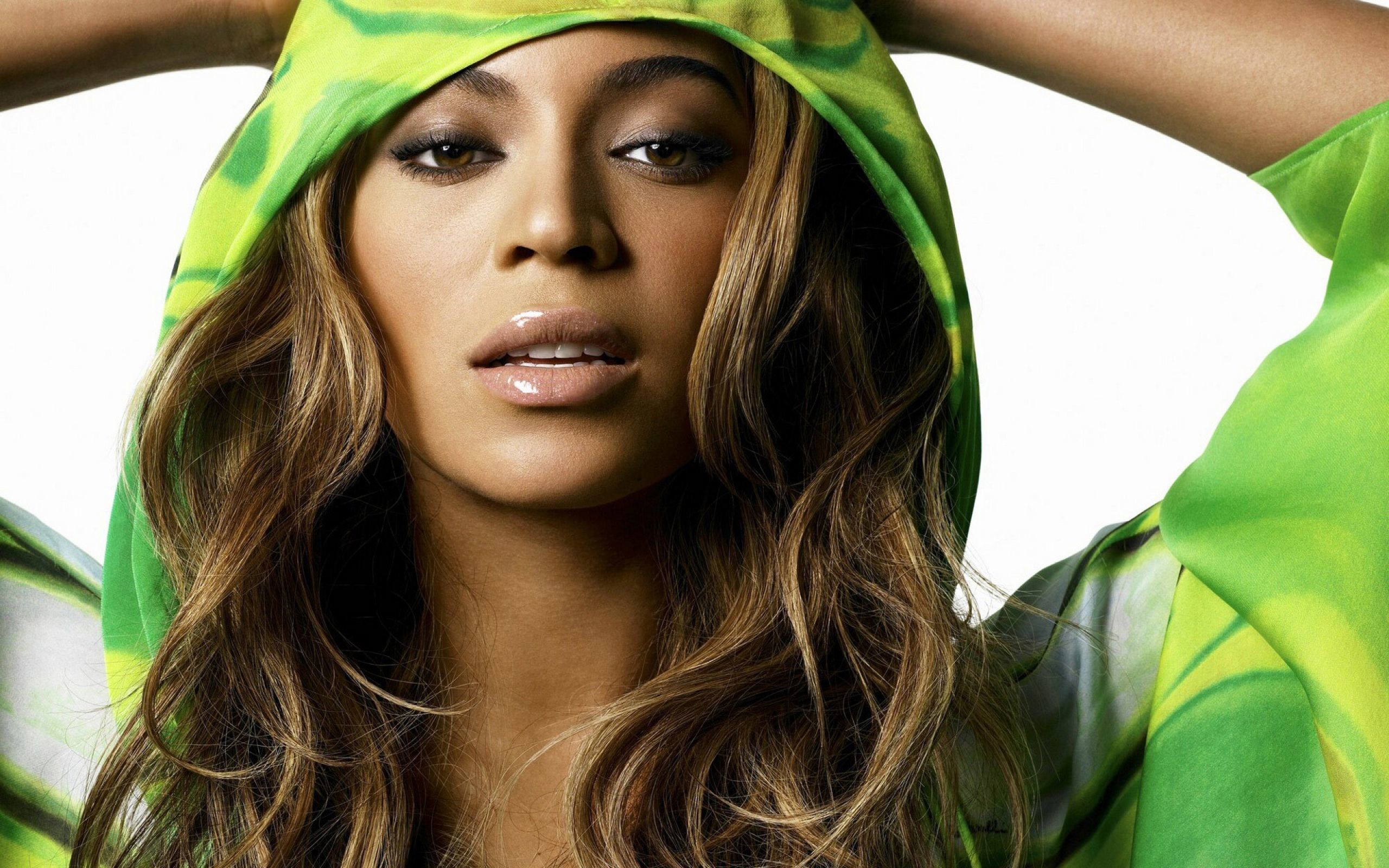 2560x1600 Beyonce Wallpaper