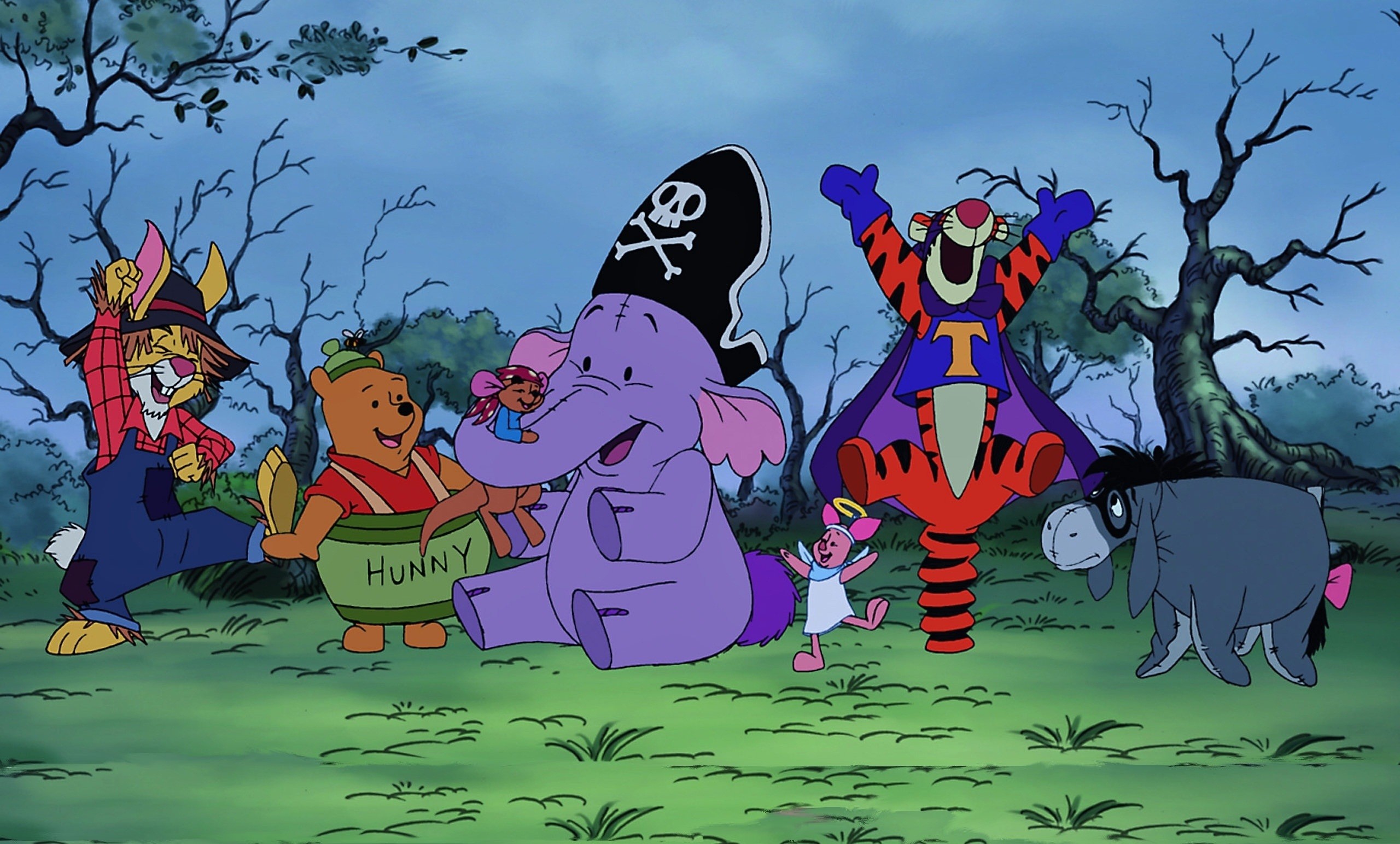 2560x1544 Winnie The Pooh And Friends Printable Halloween Wallpaper Greeting Card
