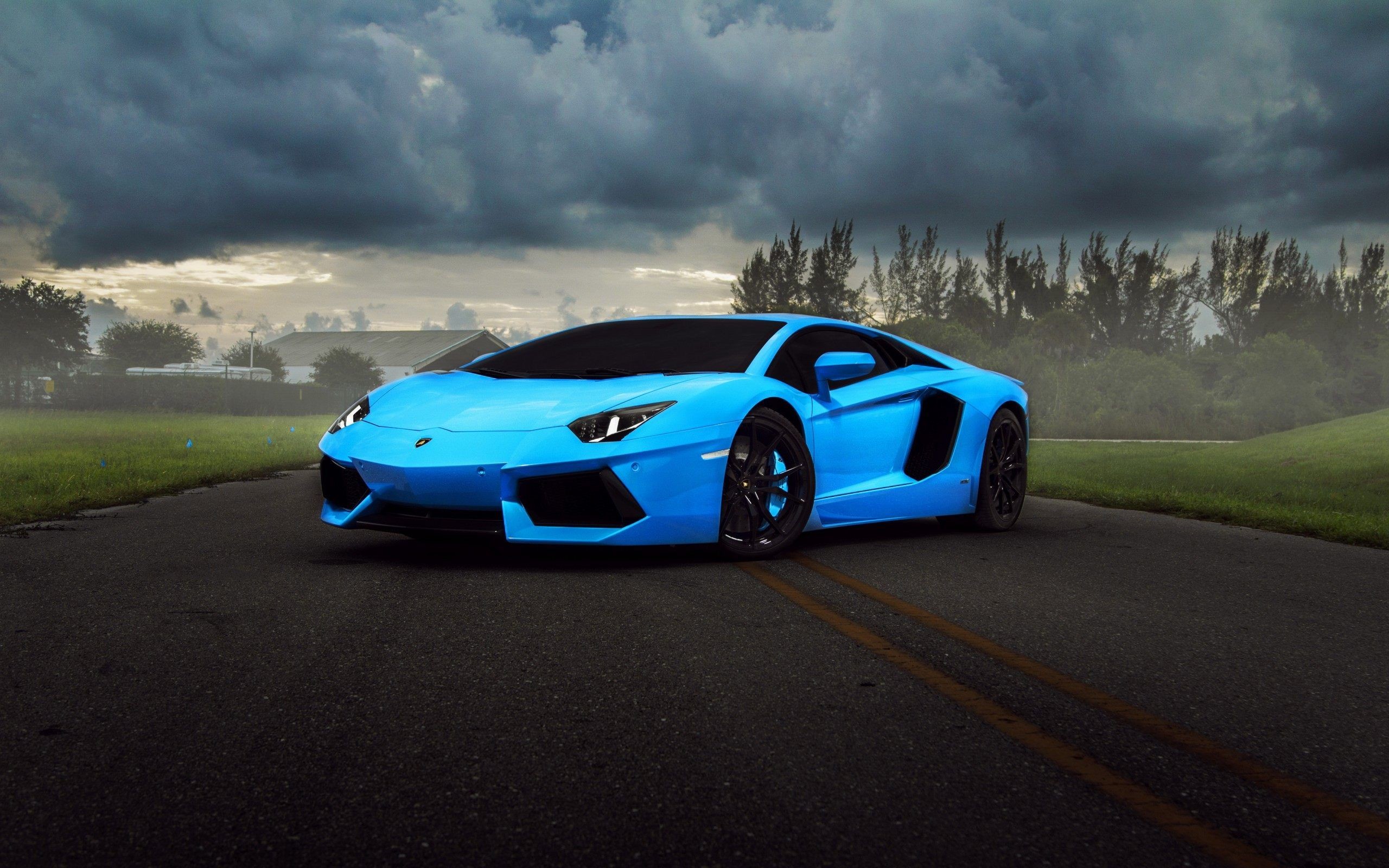 2560x1600 Blue Lamborghini Wallpapers Free