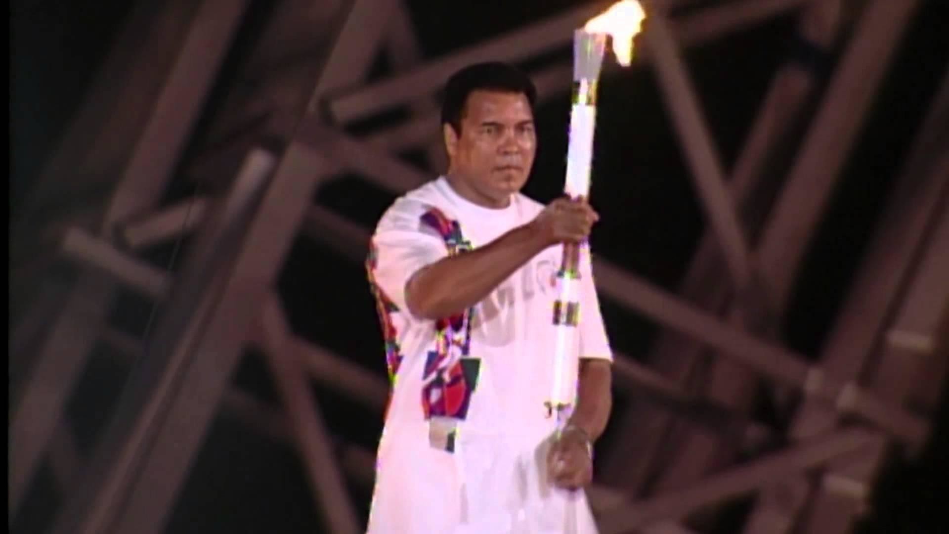 1920x1080 Muhammad Ali holding the Olympic torch during the 1996 games in Atlanta.