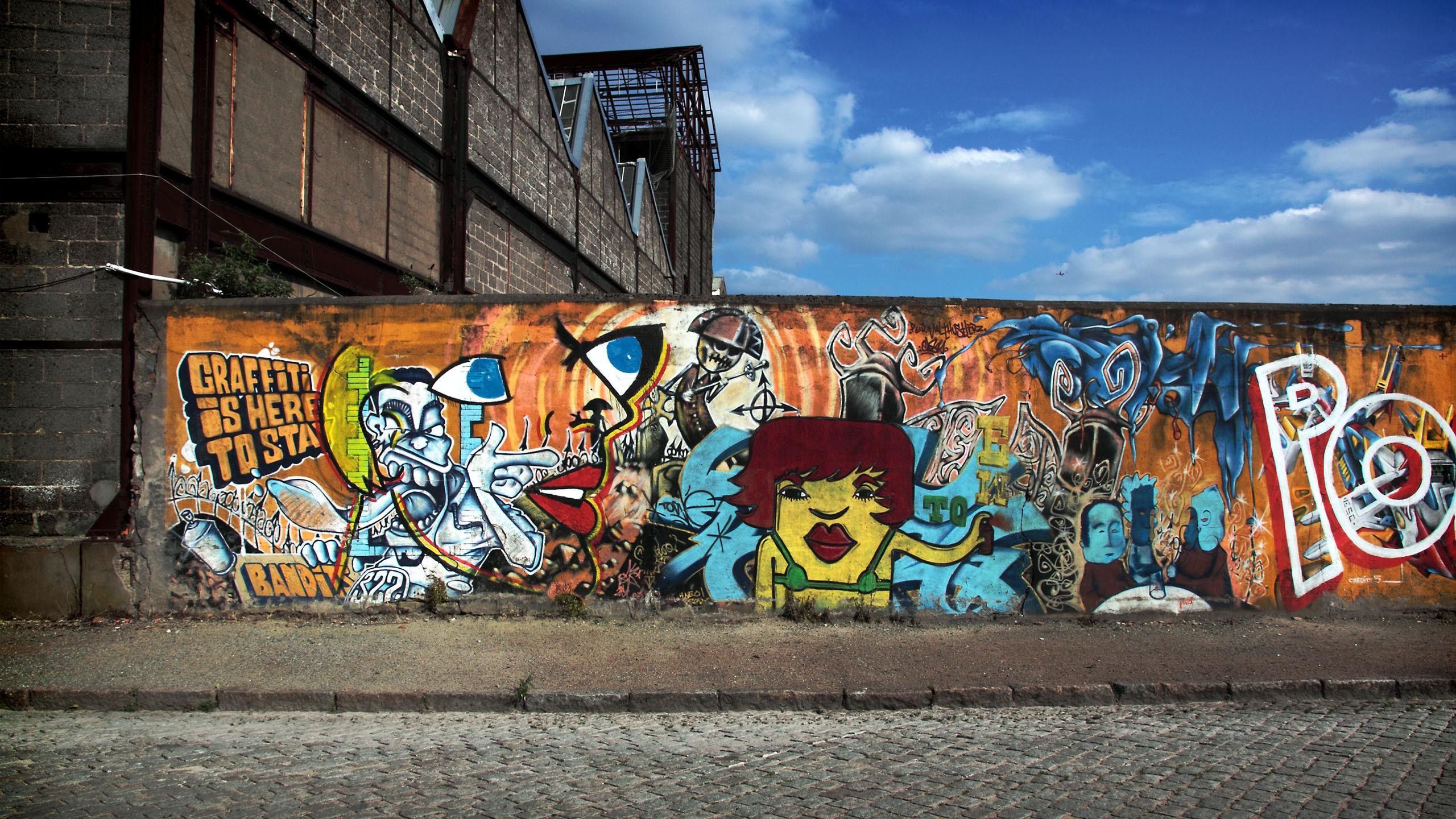 2560x1440 Wallpaper Graffiti Road Sky City