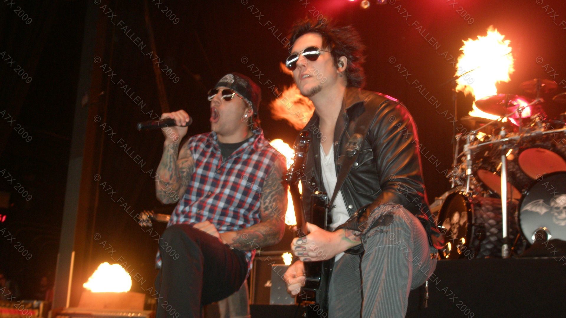 1920x1080 ... M.Shadows and Synyster Live 09 by FallenForLife
