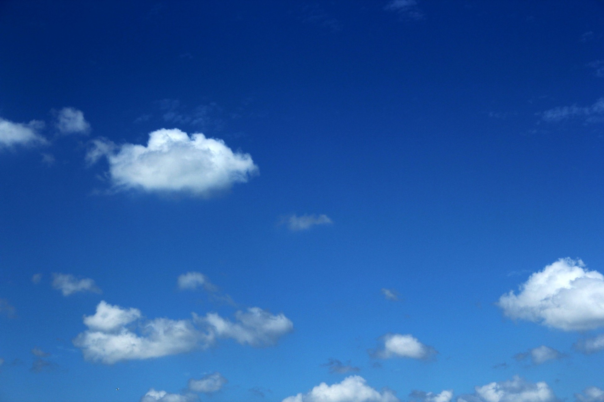 1920x1280 nature horizon cloud sky sunlight cloudy atmosphere daytime cumulus blue  sky clouds background wallpaper cloudy sky