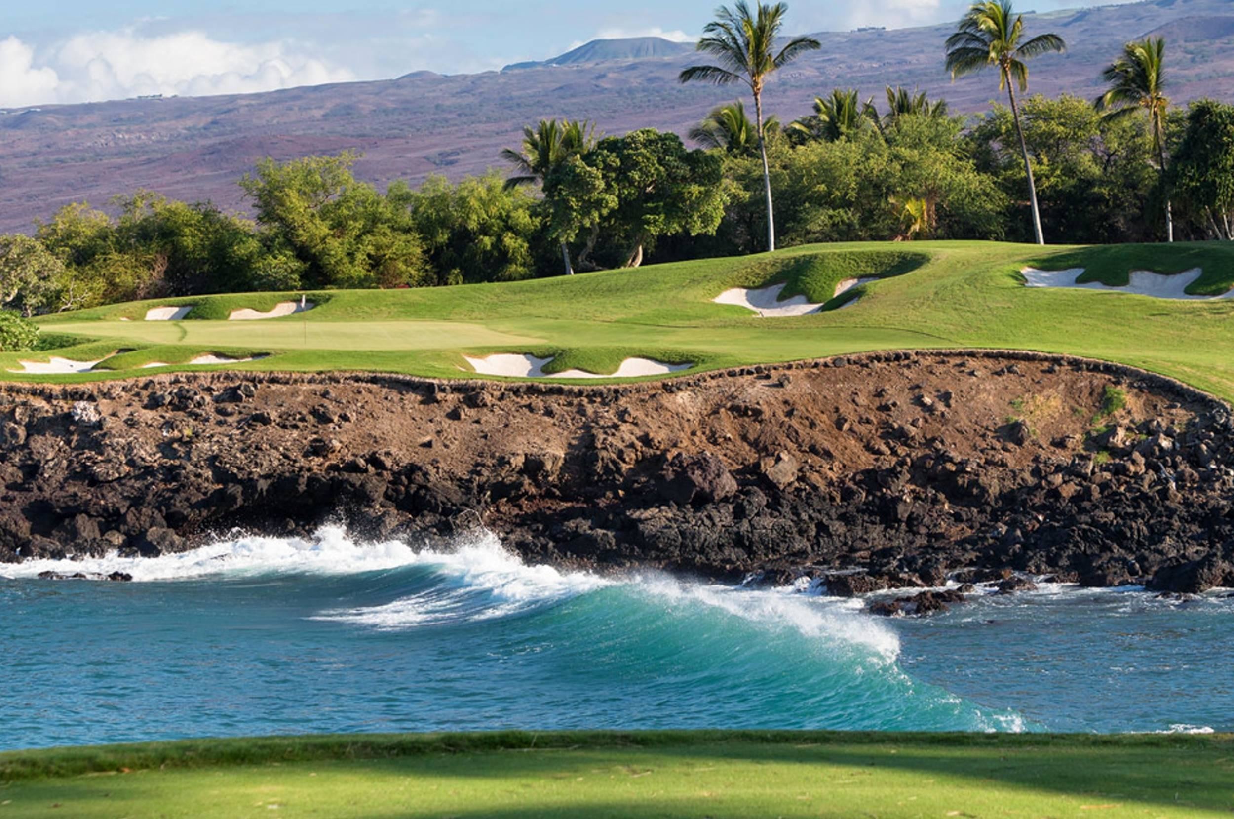 2500x1659 Hawaii Beach Golf Course
