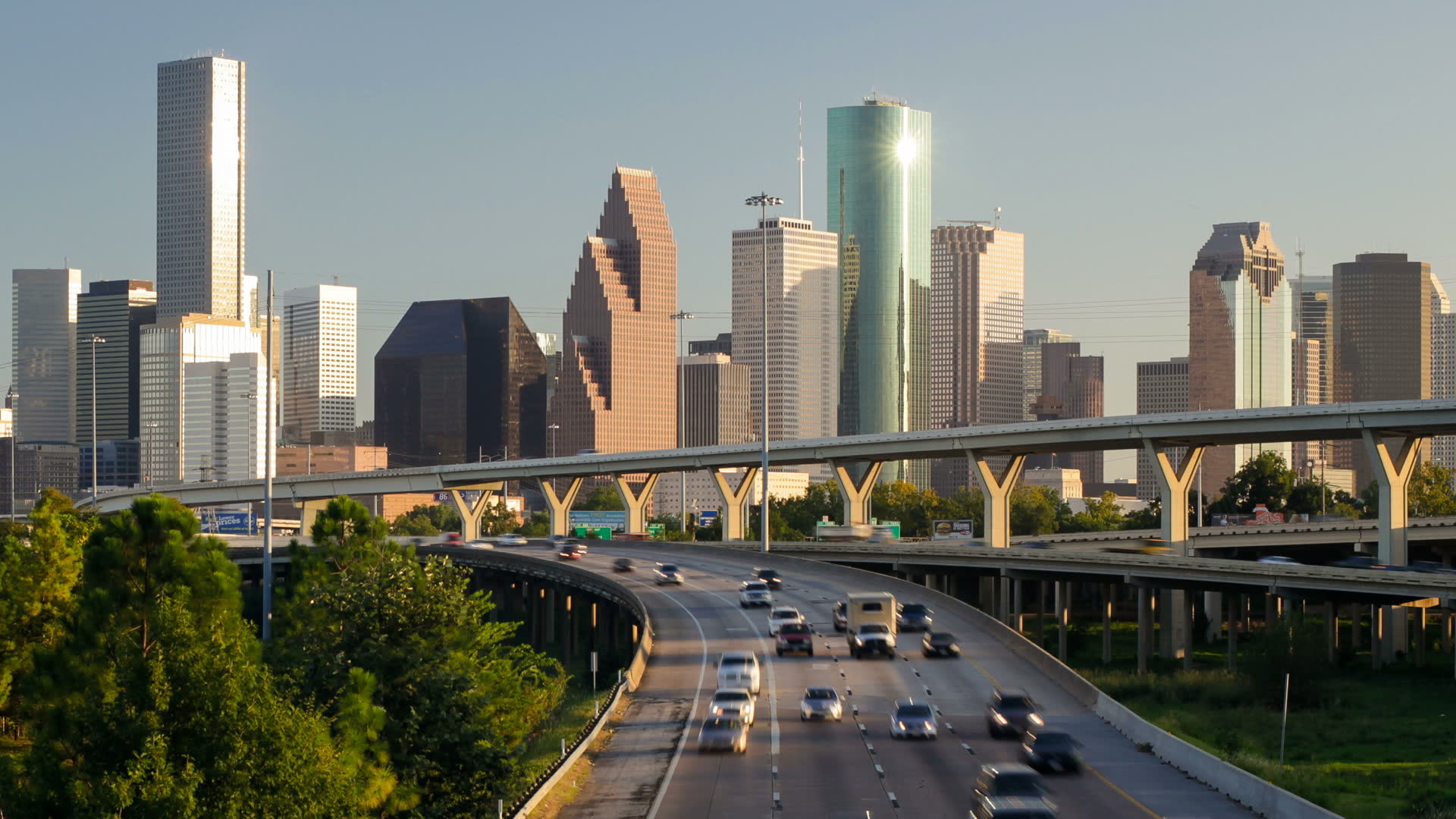 1920x1080 Houston Texas USA highways and downtown city skyline Stock