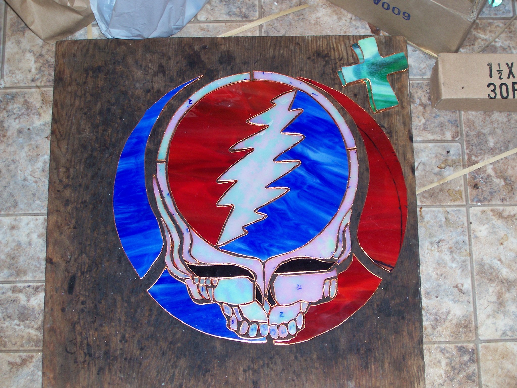 2048x1536 assembly of grateful dead steal your face