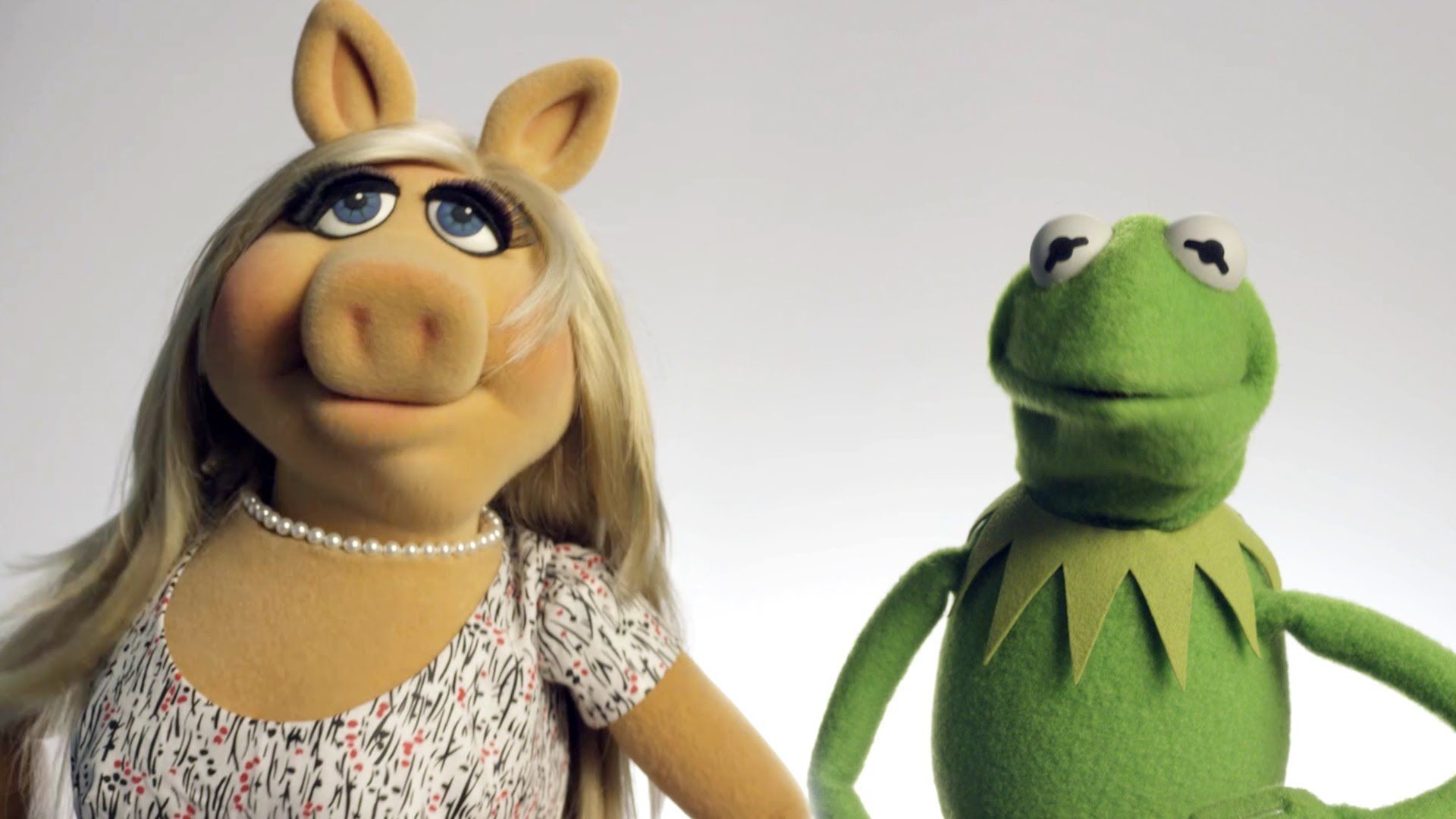 1920x1080 Kermit and Miss Piggy | ESPN Tournament Challenge | The Muppets .