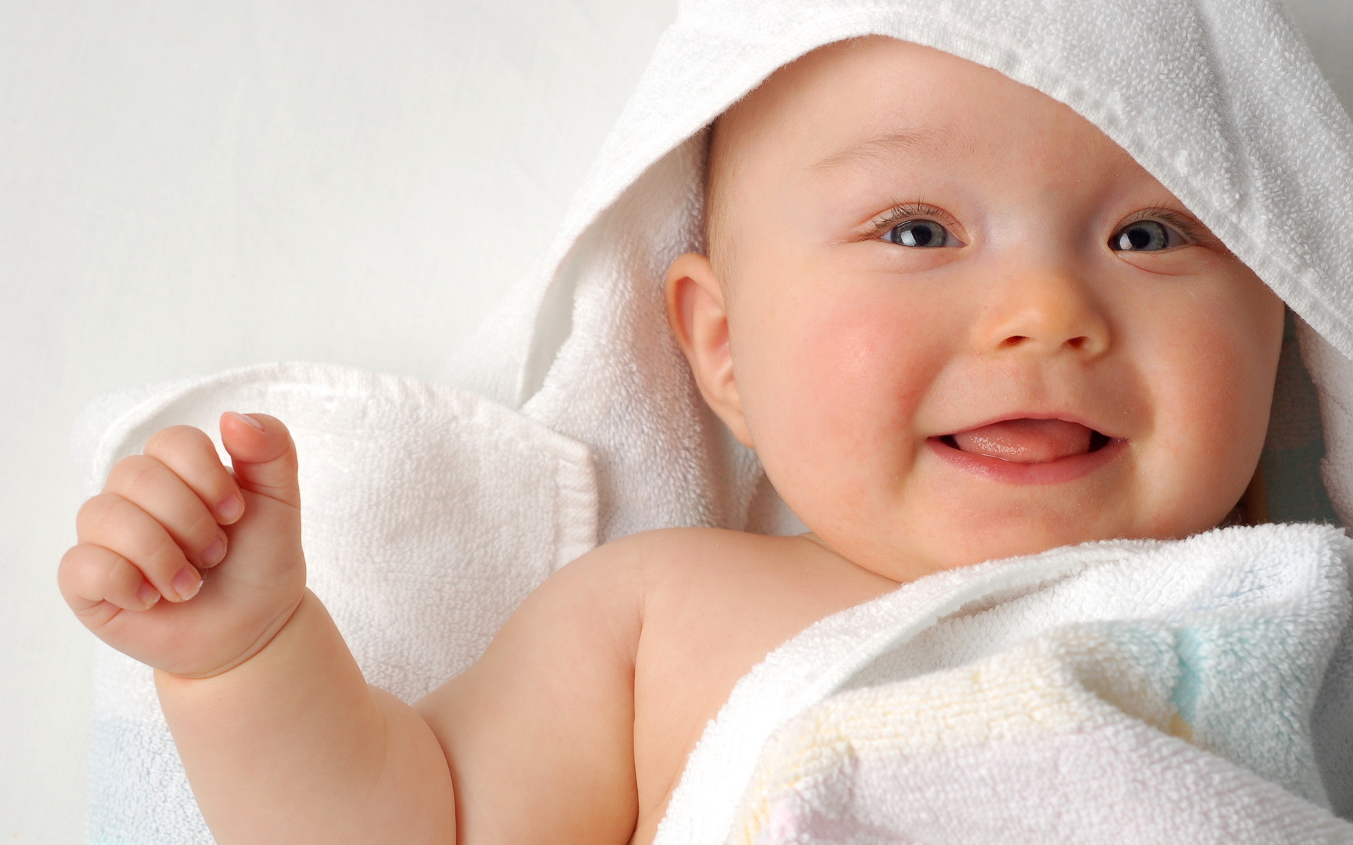 1920x1200 new-born-baby-cute-smile-hd-wallpaper-free-download-for-desktop. Â«Â«