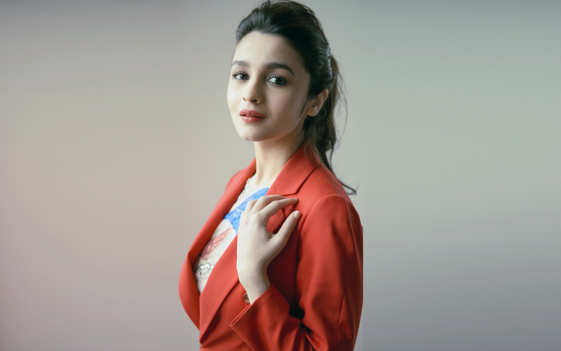 1920x1200 Alia Bhatt Wallpapers 37221 - Get the Latest Alia Bhatt HQ wallpaper,  Download Alia Bhatt HD wallpapers & Wallpapers Also available in screen res…