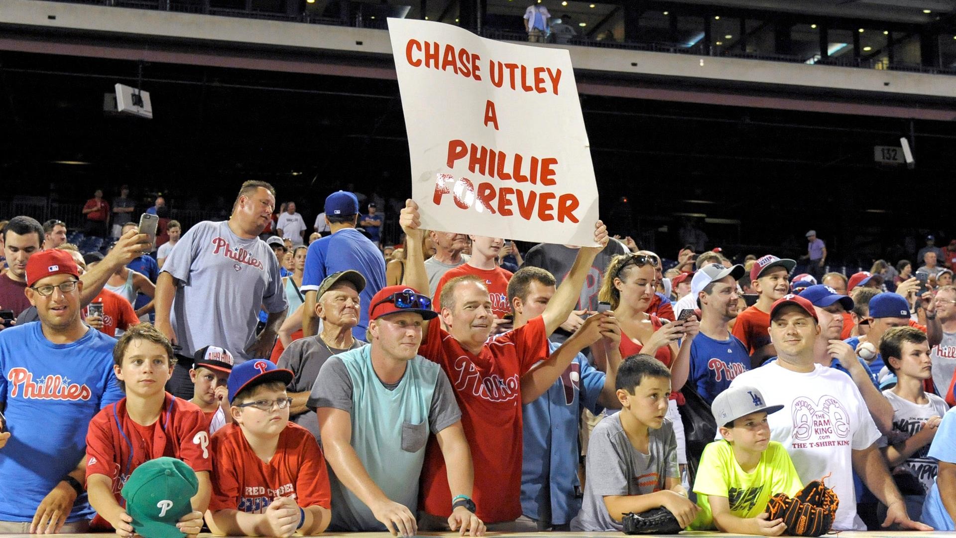 1920x1080 Despite Phillies' loss, fans wowed by Chase Utley's return | NBC Sports  Philadelphia