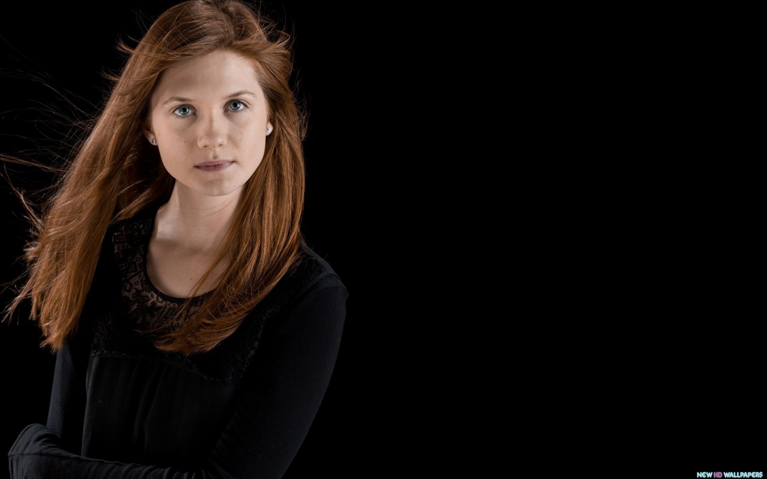 2560x1600 Bonnie Wright Wallpapers