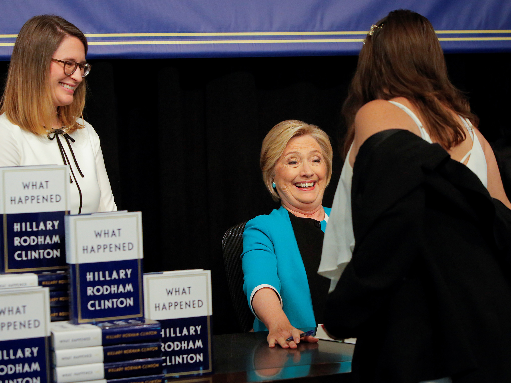2048x1536 Hillary Clinton: First person in line at book signing is sorry he didn't  vote in 2016 | The Independent