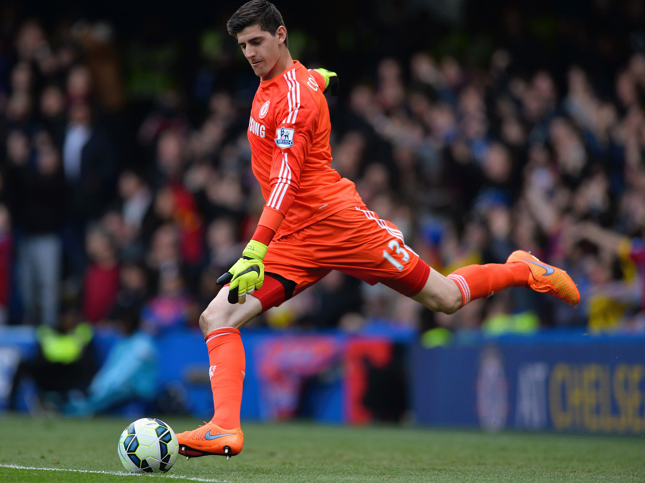 2048x1536 Thibaut Courtois to Real Madrid: Chelsea facing 'a battle' to keep Belgian  - who fears missing out if club sign Manchester United's David De Gea | The  ...