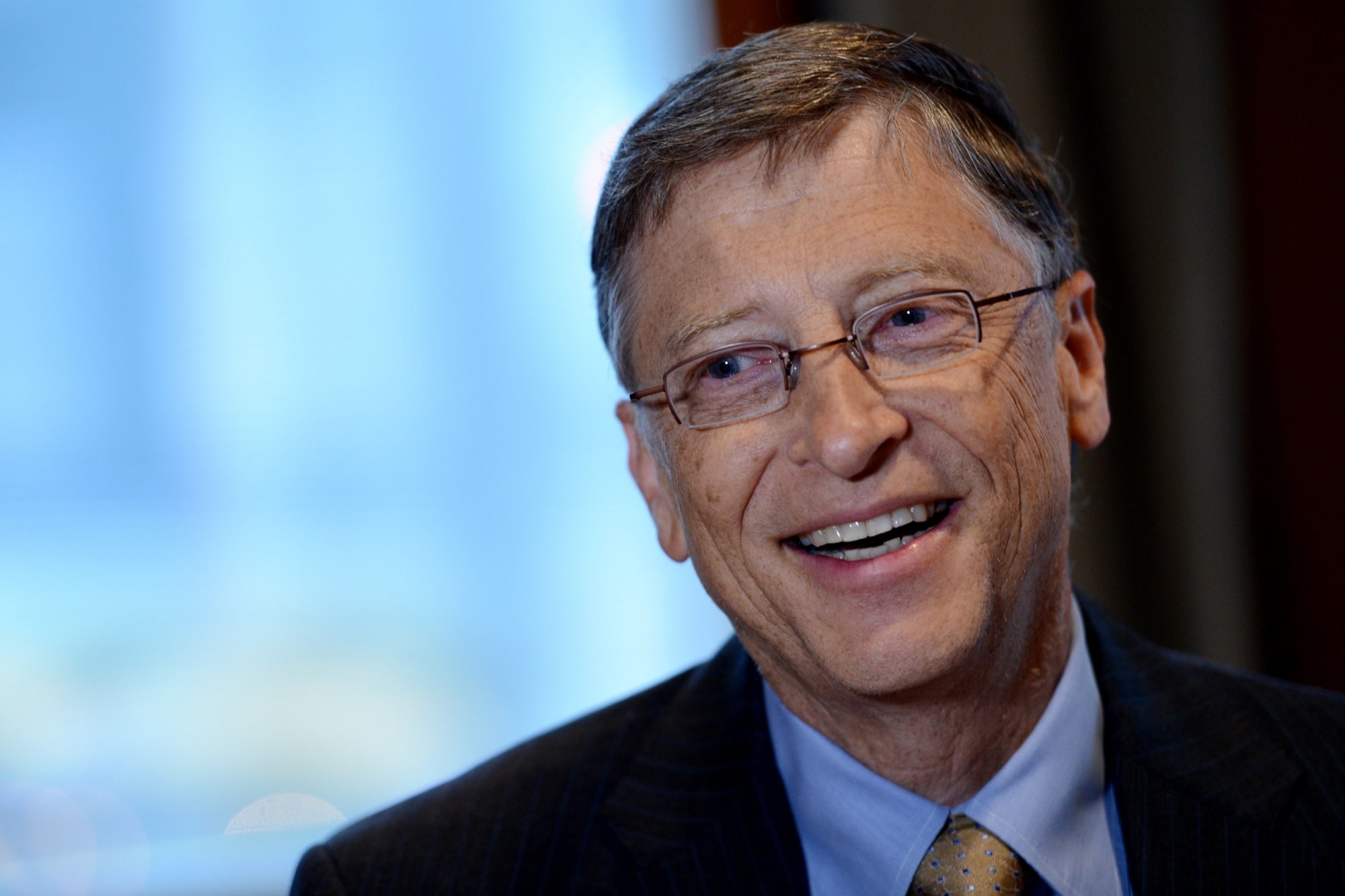 2000x1333 Bill Gates Smile Wallpaper 61168