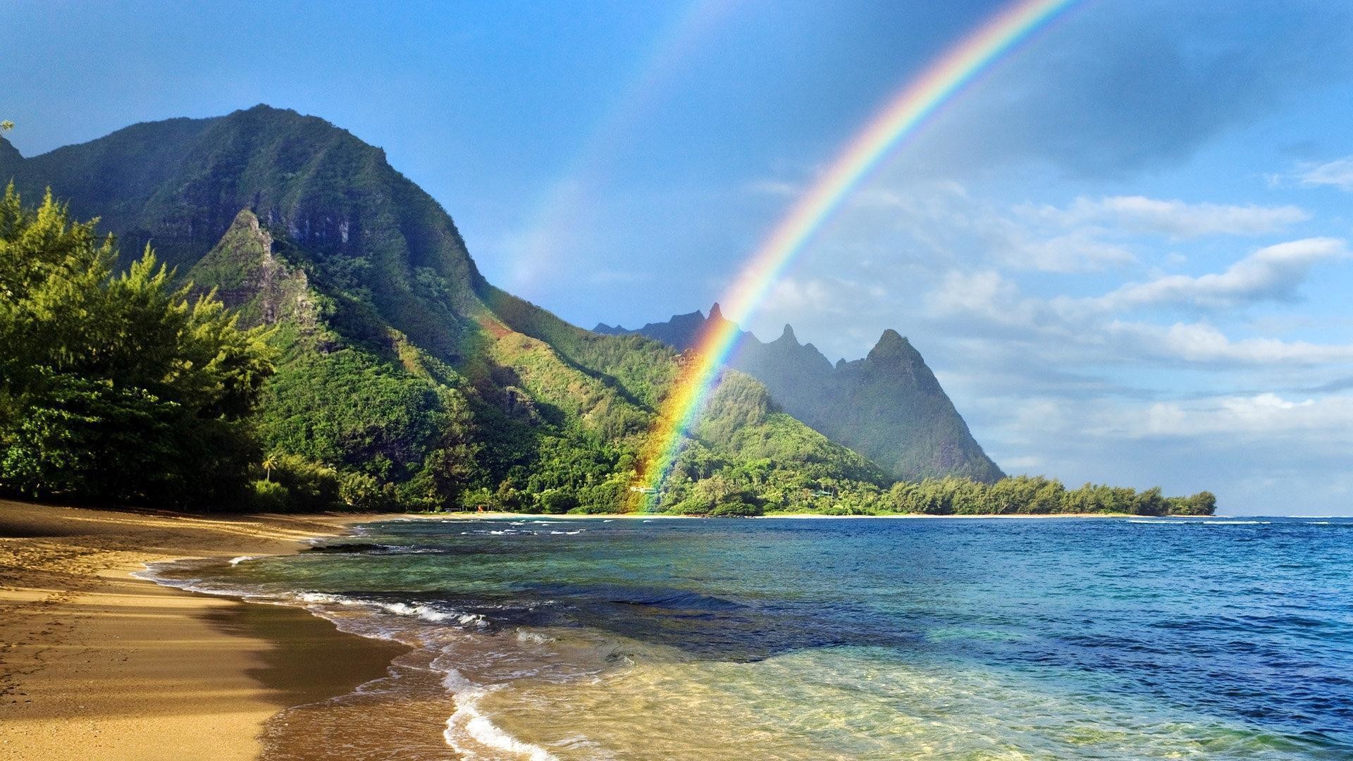 1920x1080 Glorious Rainbow On Hawaiian Beach Wallpapers
