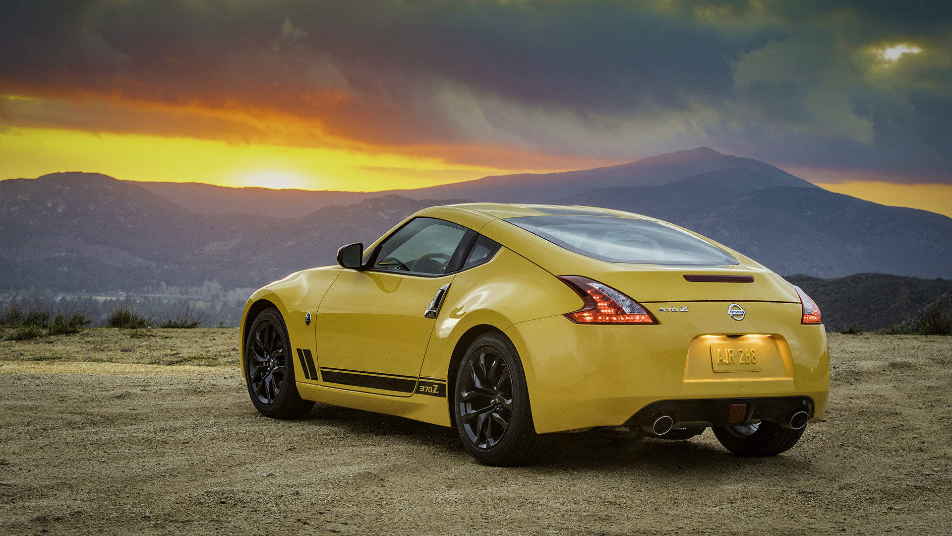 1920x1080 2018 Nissan 370Z Heritage Edition Wallpapers & HD Images .
