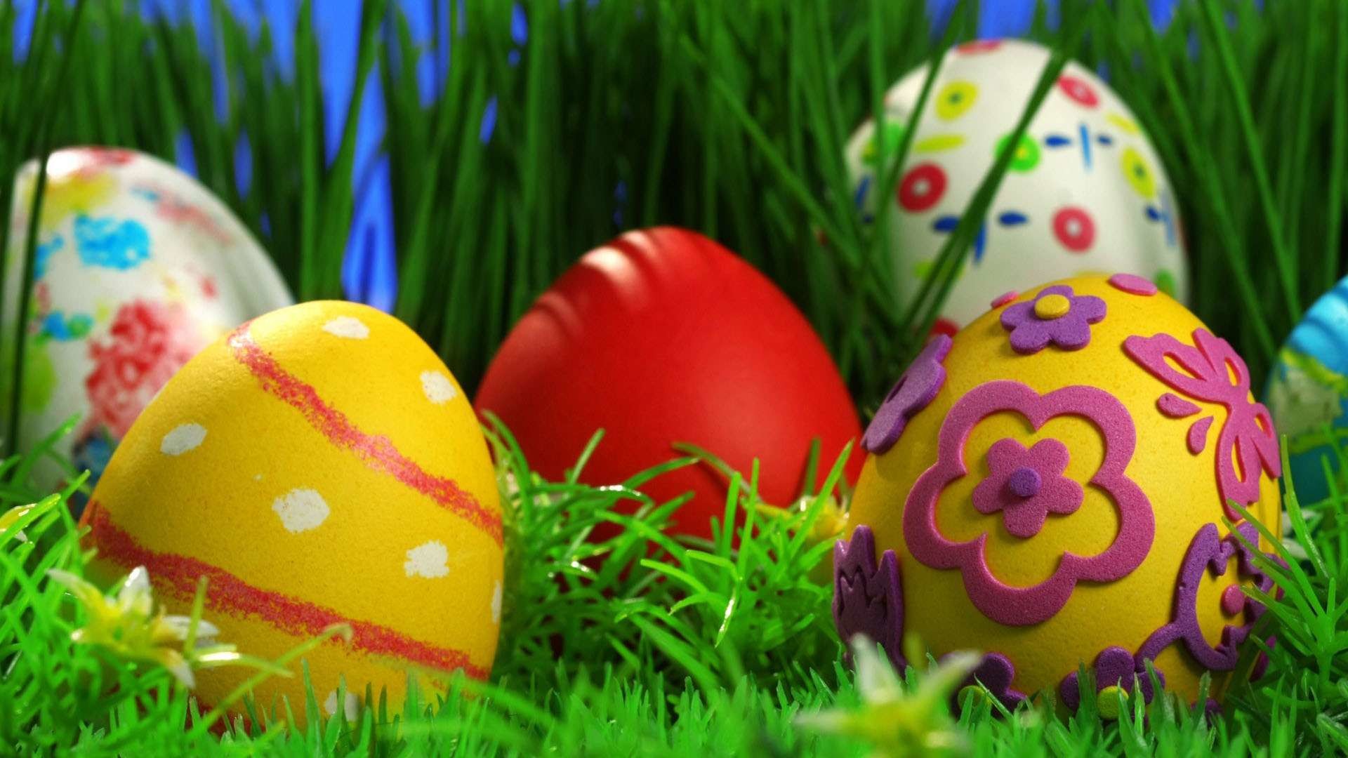 1920x1080 Decorated Easter Eggs in Grass HD Wallpaper. Â« Â»