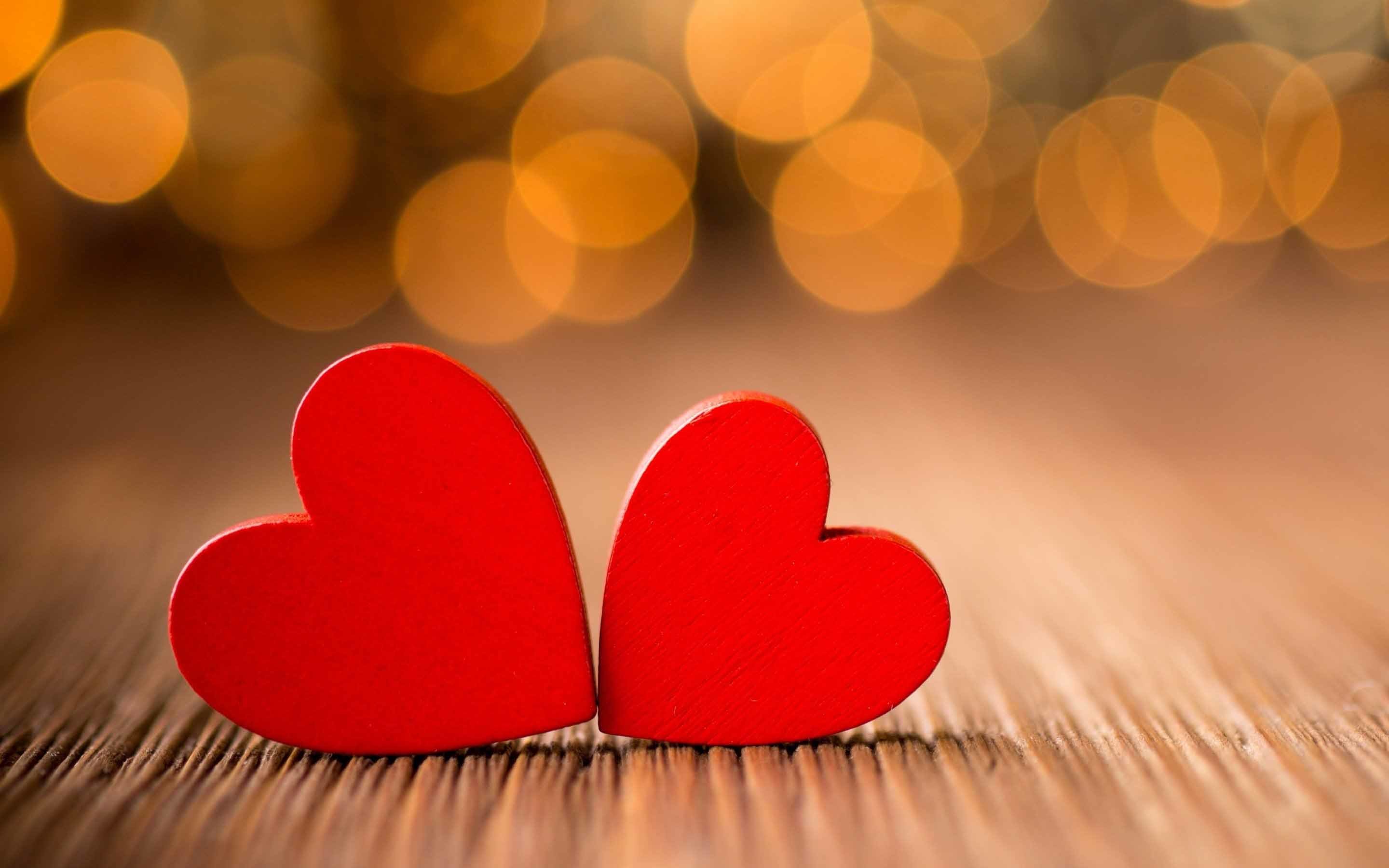 2880x1800 Two red heart couple love symbol hd wallpaper