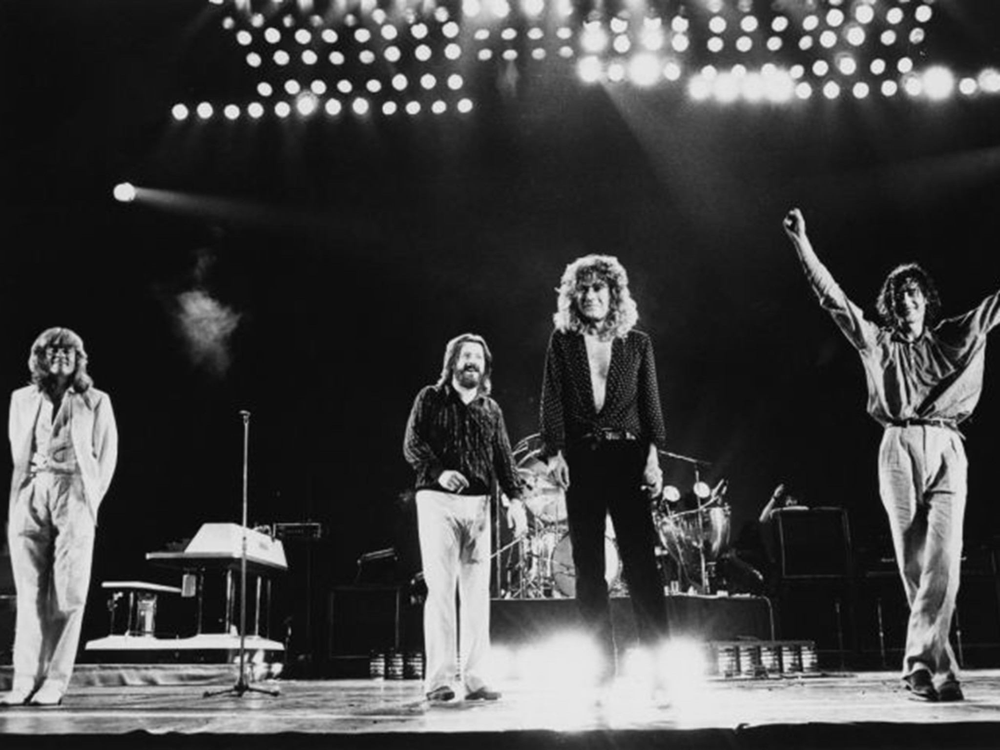 2048x1536 Led Zeppelin's Jimmy Page on how band's final remastered works show a Whole  Lotta Love for Bollywood | The Independent