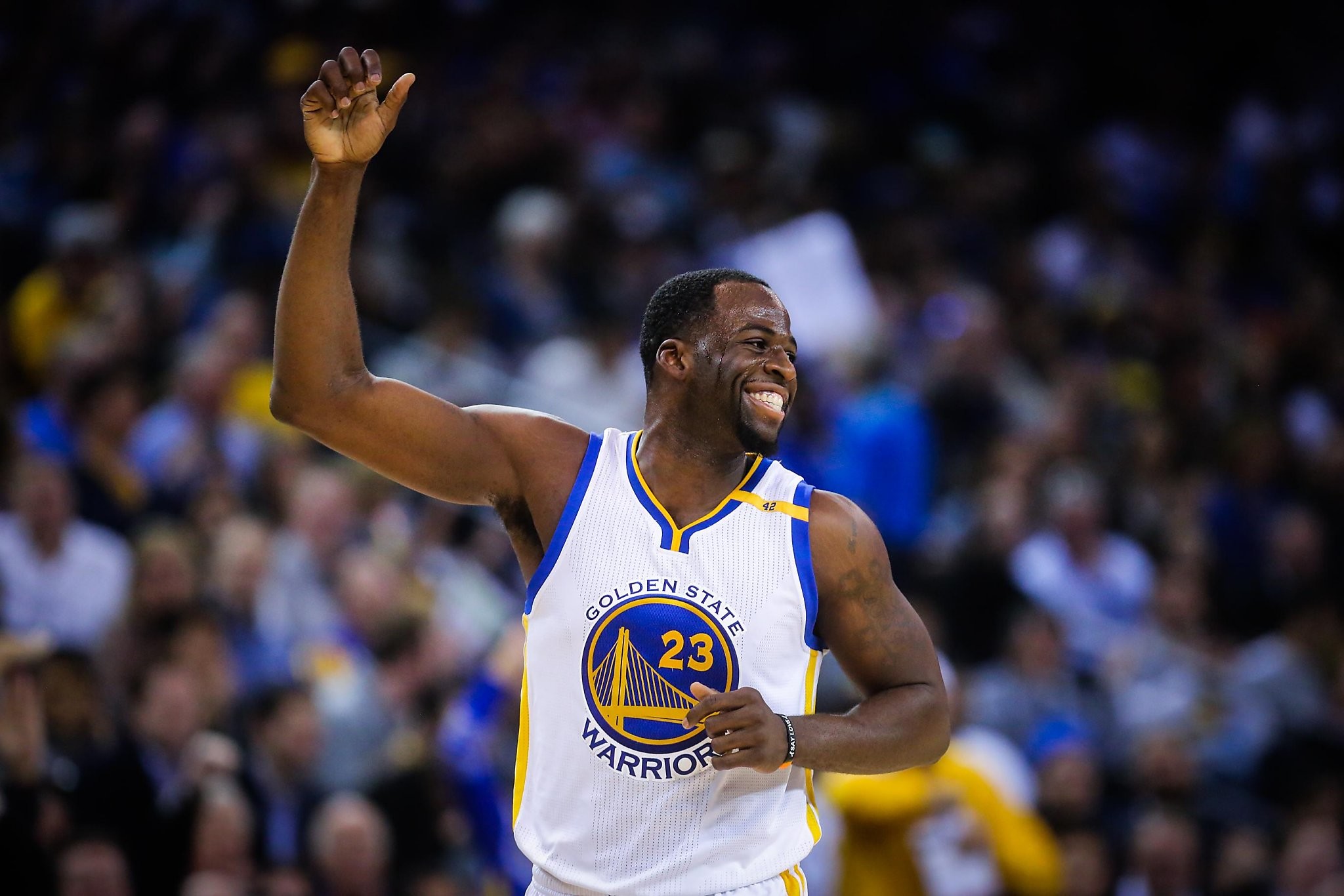 2048x1366 Golden State Warriors player Draymond Green (23) cheers after the referees  call a foul