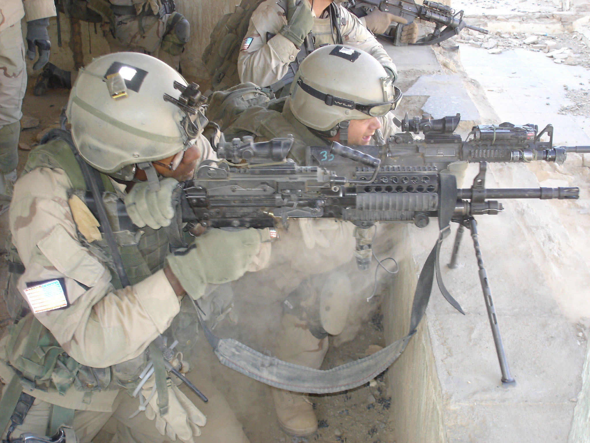 2048x1536 Modified Desert Combat Uniform and Beret of the 75th Ranger Regiment '03-'04