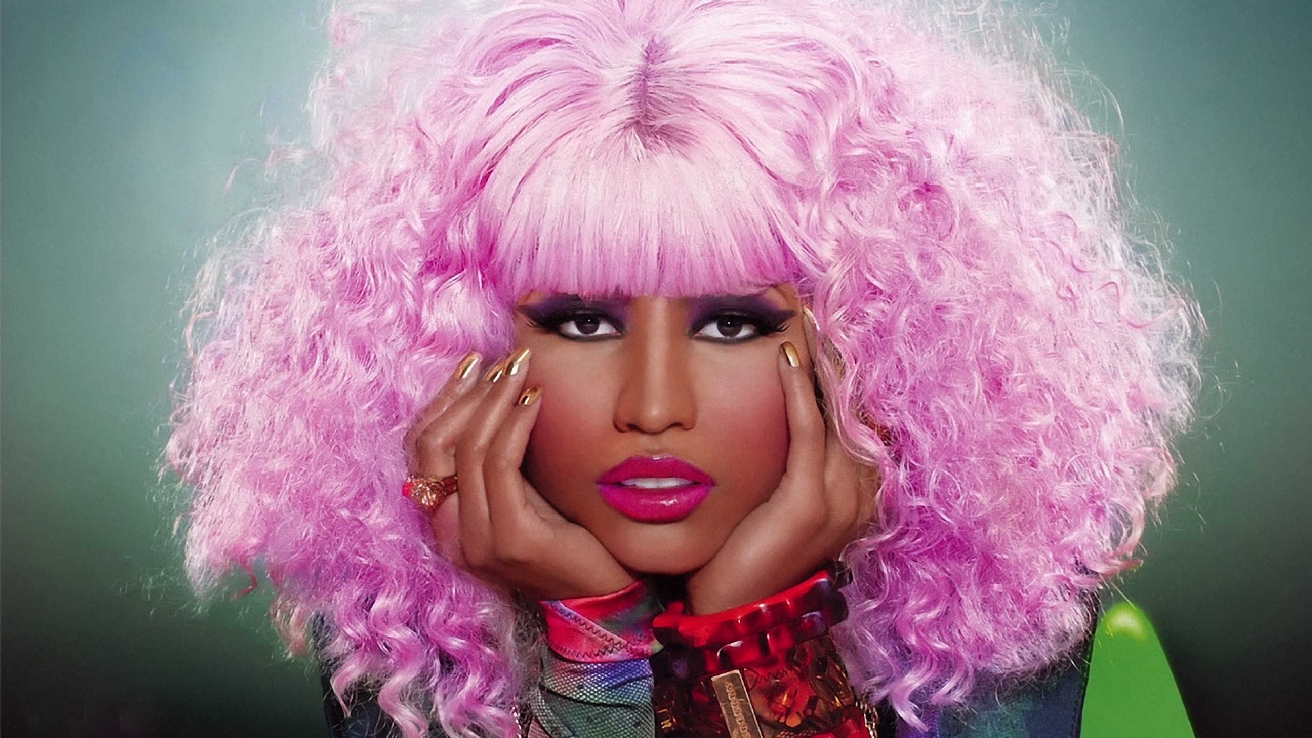 2560x1440  Wallpaper nicki minaj, haircut, pink, face, makeup