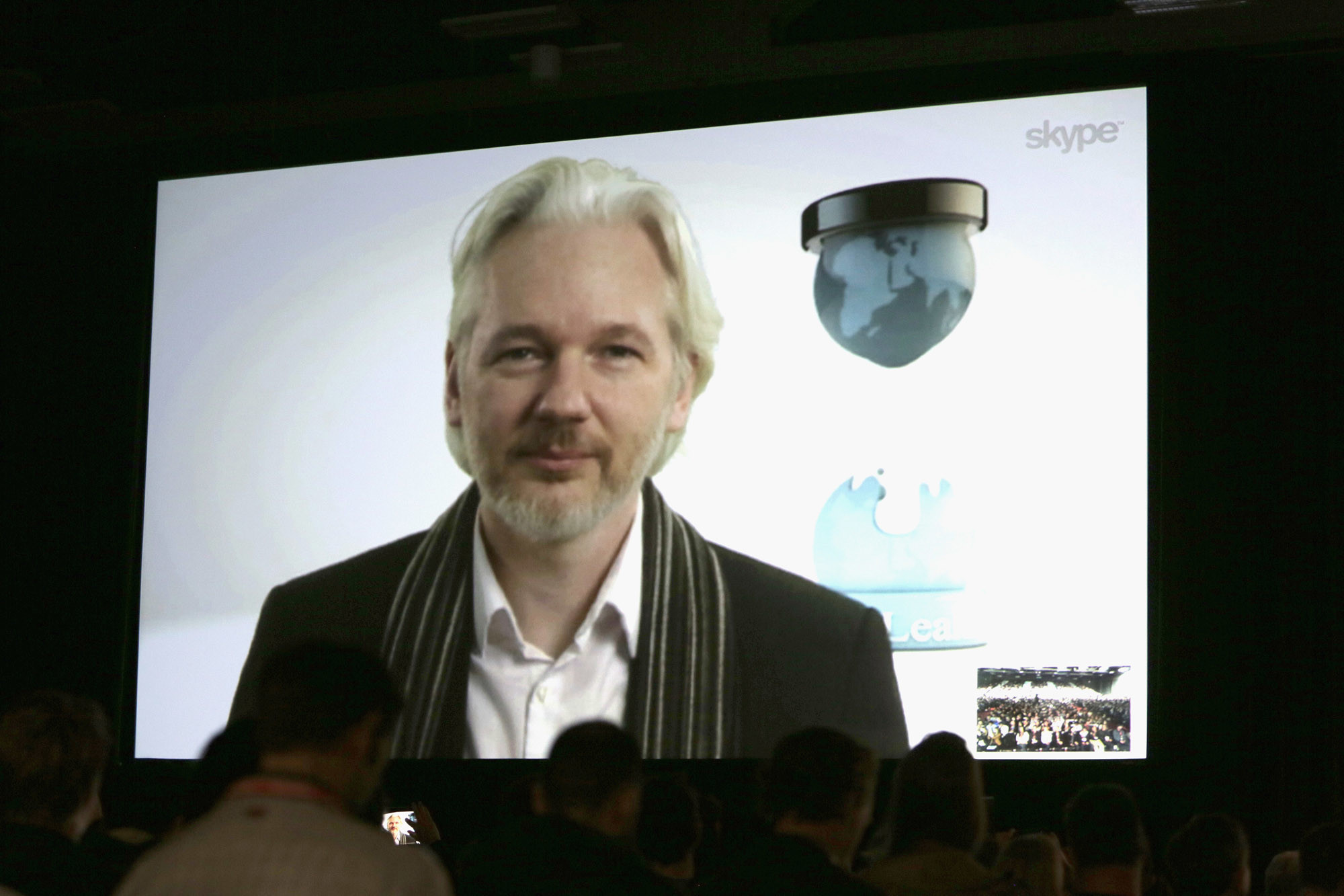 2000x1333 Julian Assange