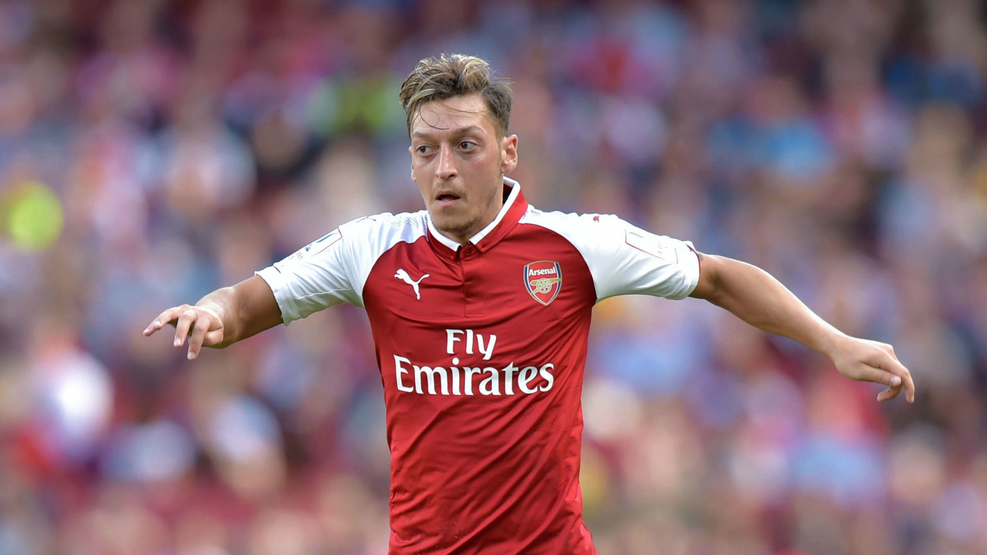1920x1080 Mesut Ozil considering Arsenal exit with Barca and Man United interested