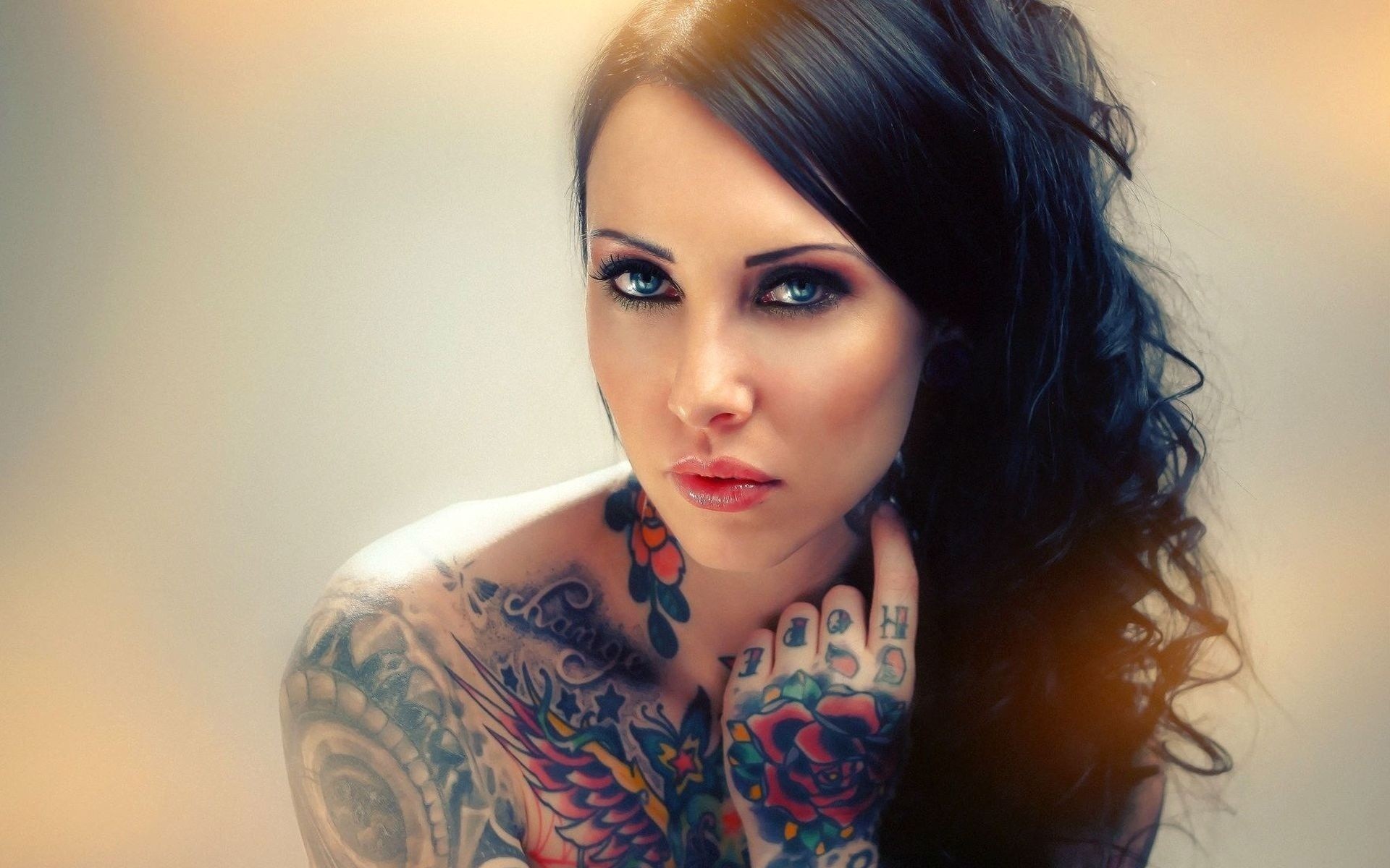 1920x1200 Cool Girl Body Hand Tattoos Wallpaper  | Download wallpapers page