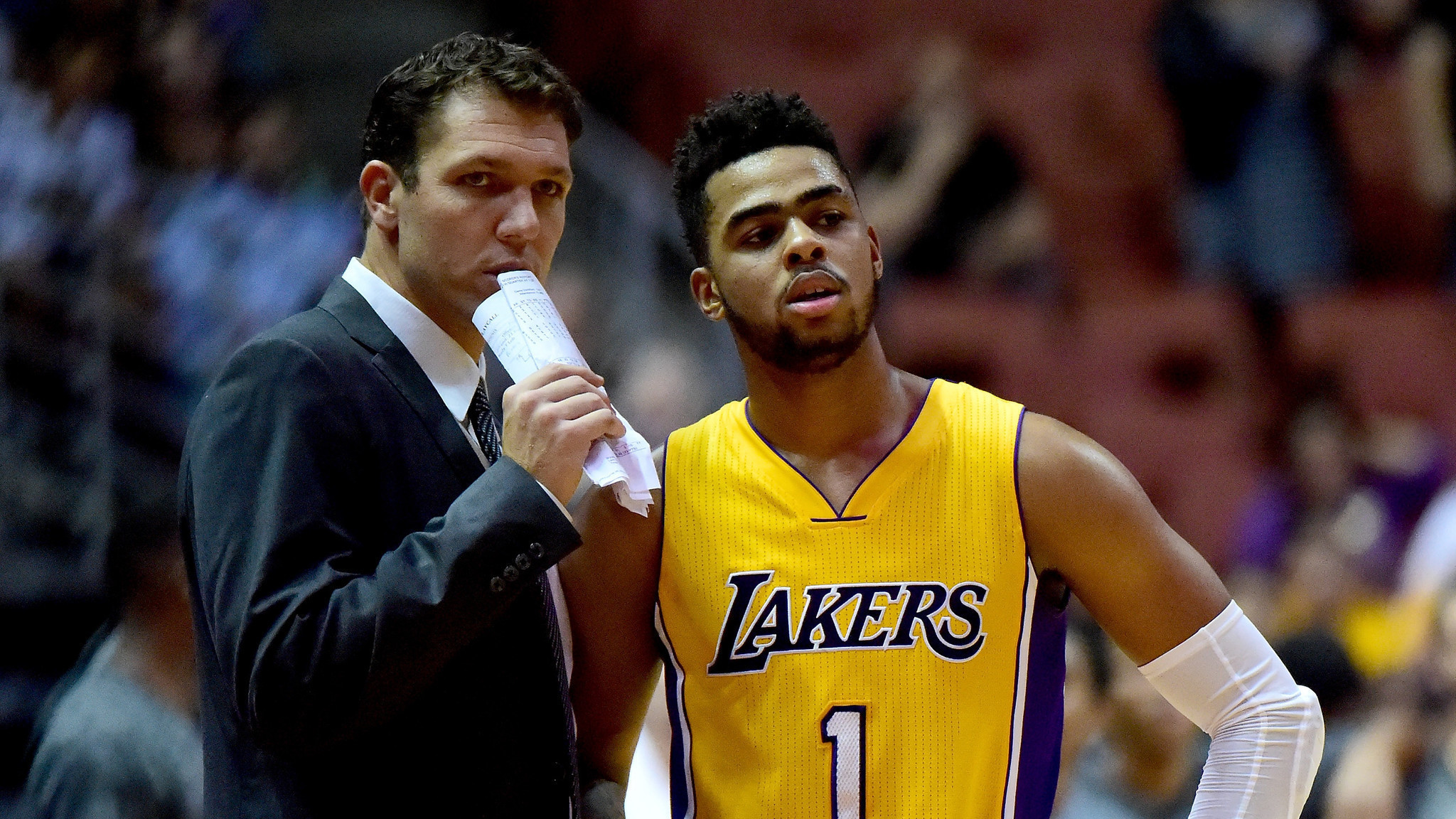 2048x1152 Lakers' D'Angelo Russell, Nick Young are getting closer to return - LA Times