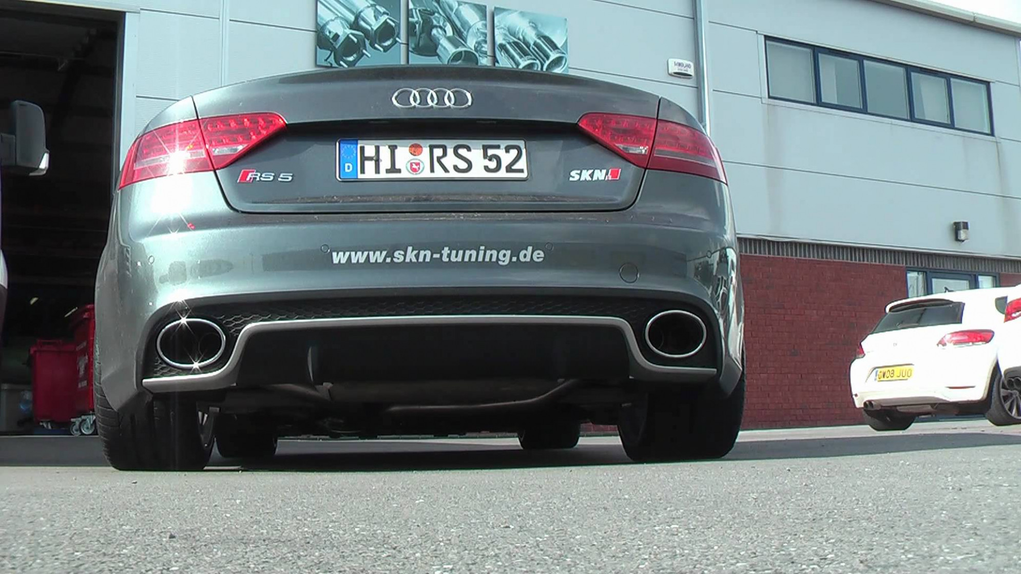 1989x1118 2018 Audi RS5 Exhaust Android Wallpaper