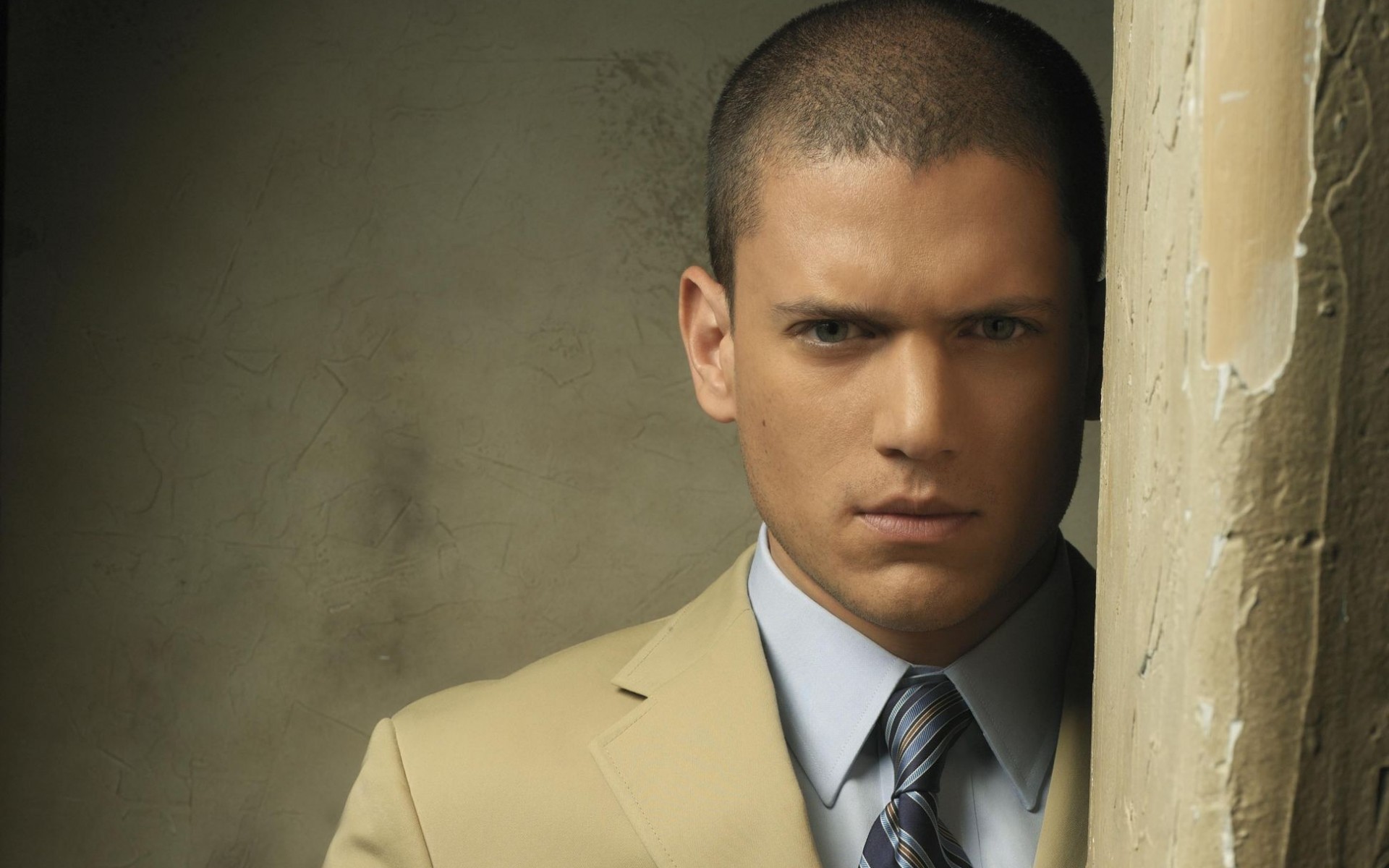 1920x1200 12 HD Wentworth Miller Wallpapers