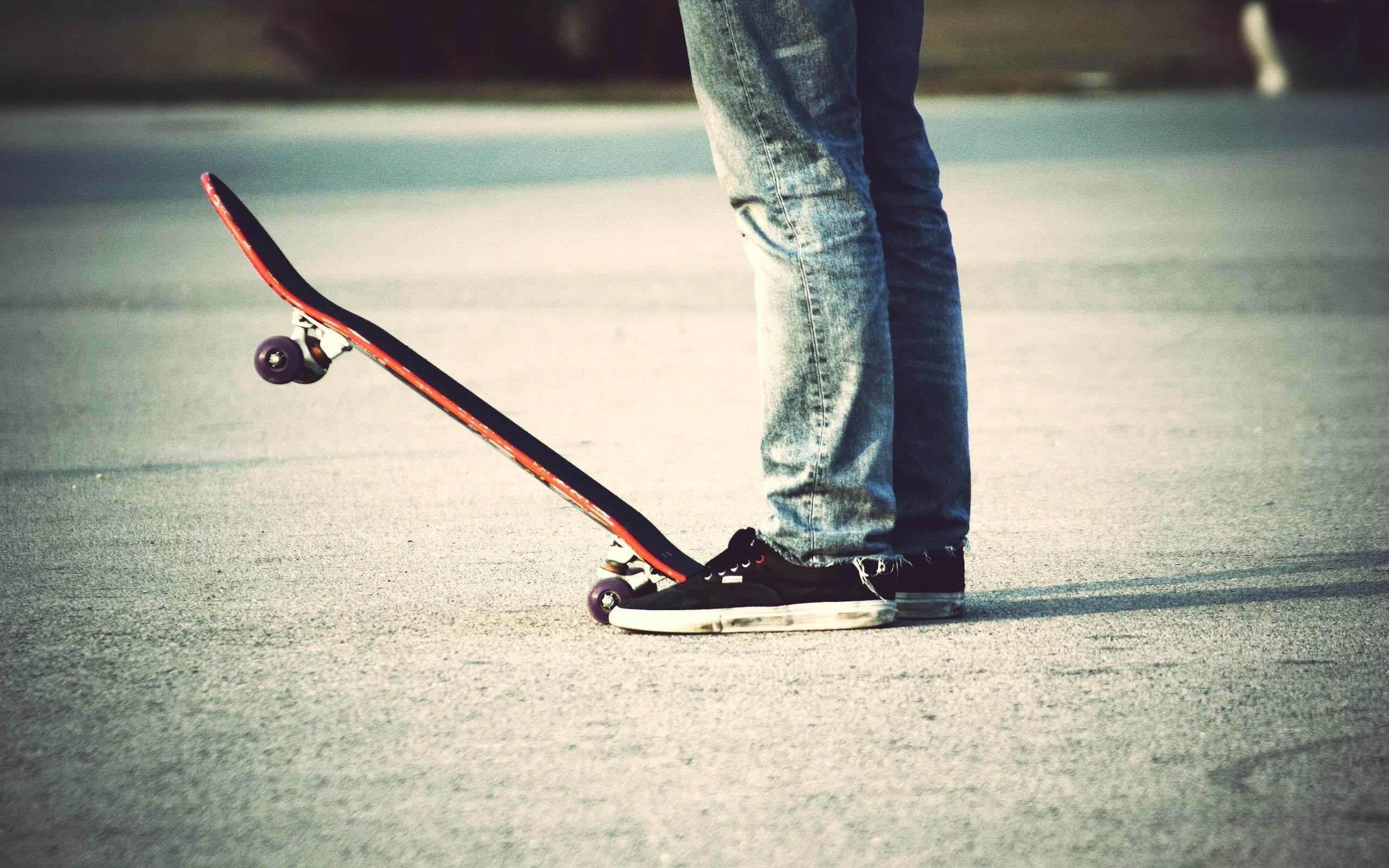 2560x1600 Cool Skateboarding Facebook Covers Wallpapers
