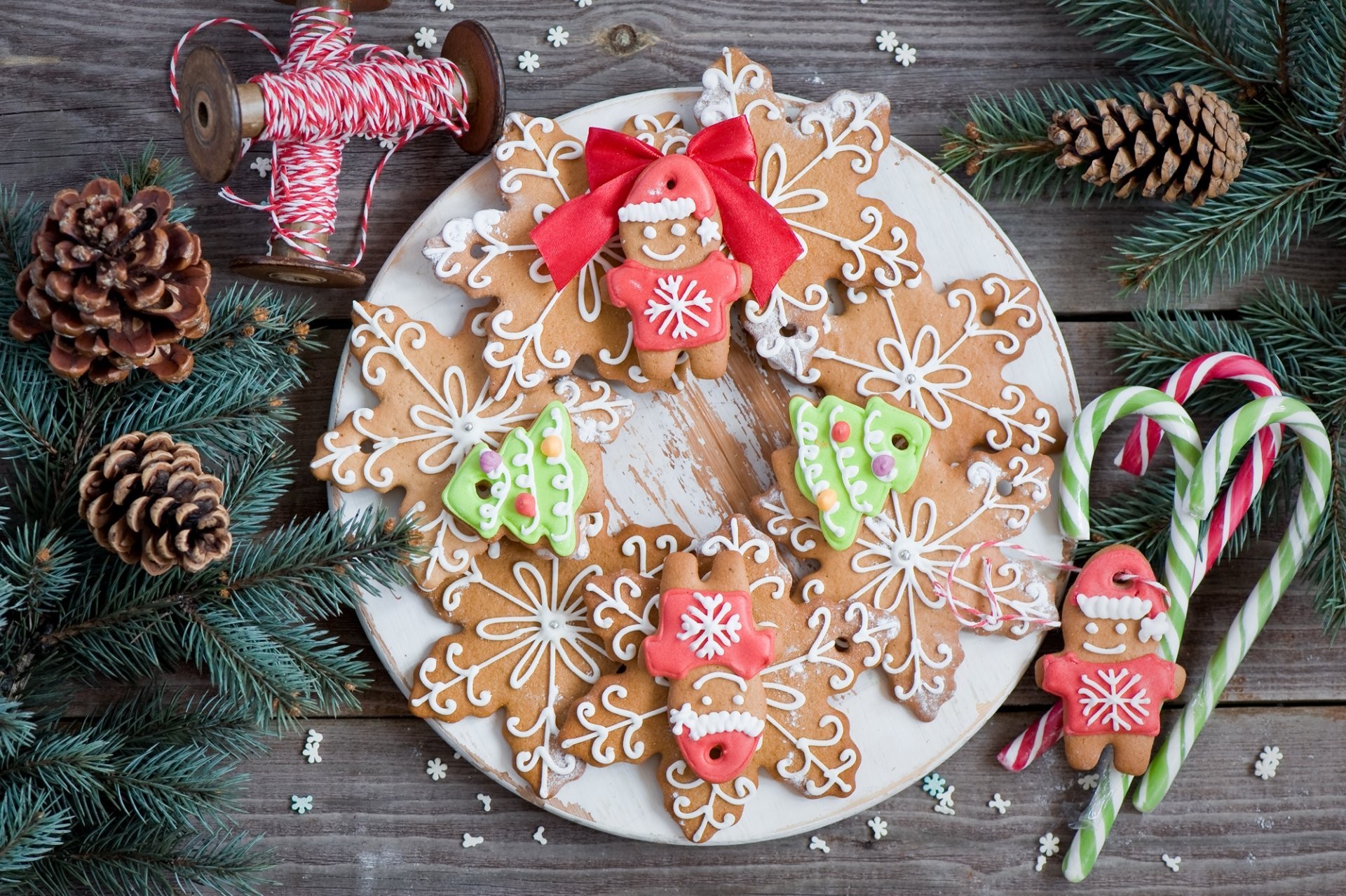 1920x1278 new year christmas food cookies figures snowflakes men baking gingerbread  dessert sweets sweet dish candies candy