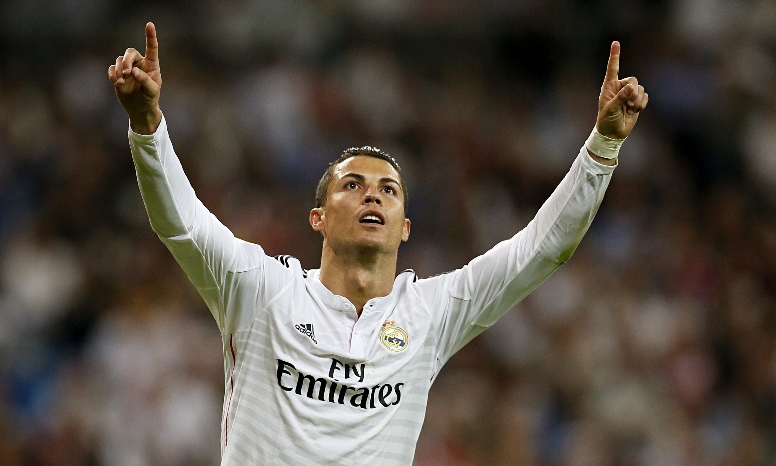 2560x1536 Cristiano Ronaldo Portuguese Professional Footballer