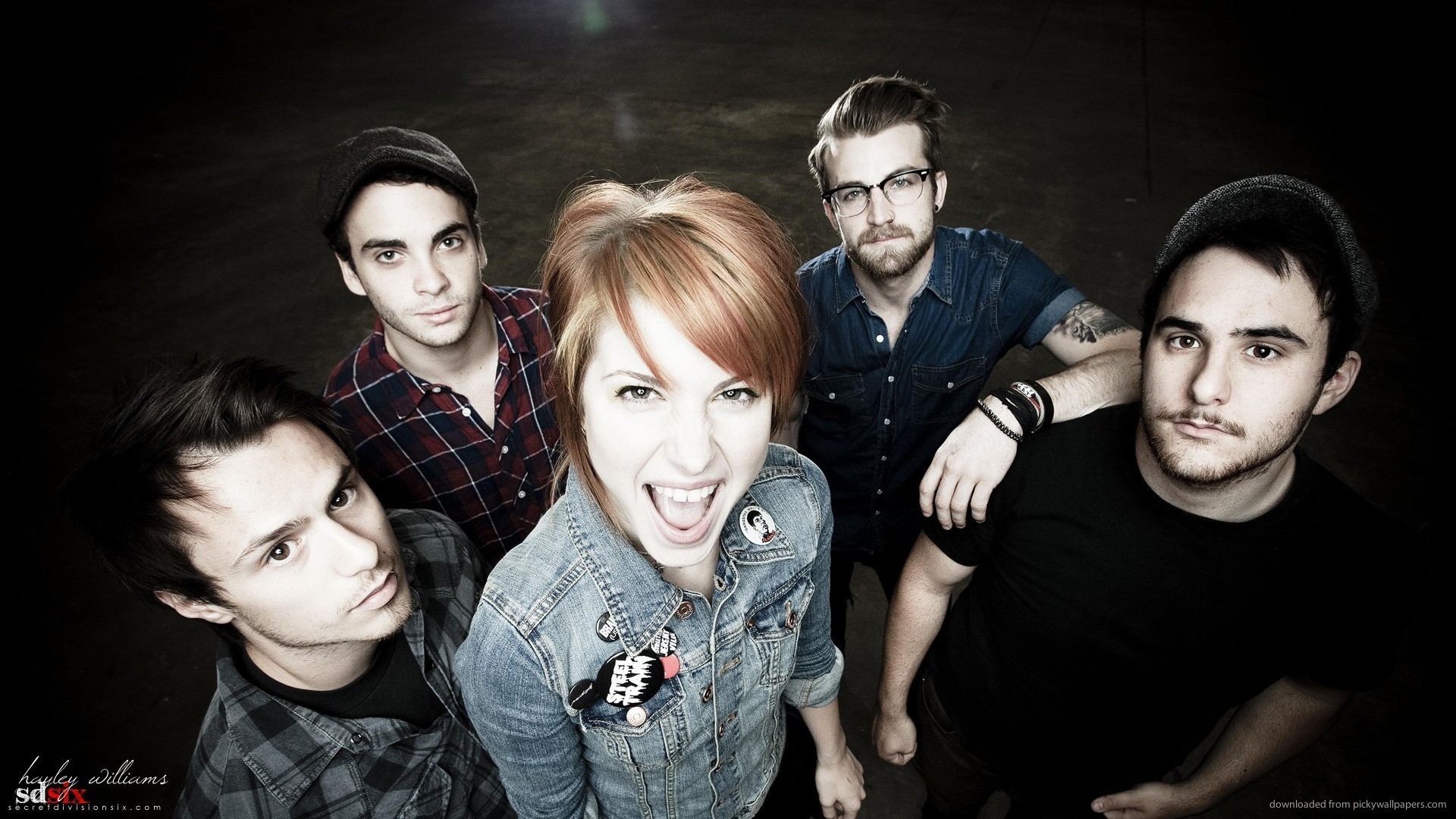 1920x1080 Paramore group shot 3 picture