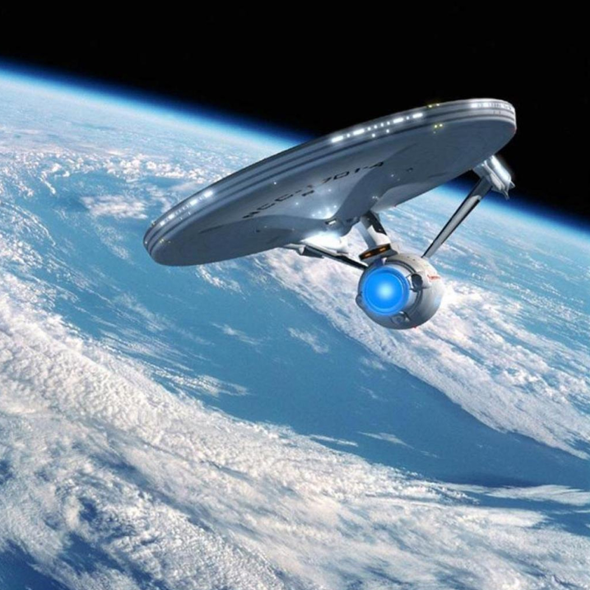 2048x2048 USS Enterprise spaceship - Star Trek wallpapers